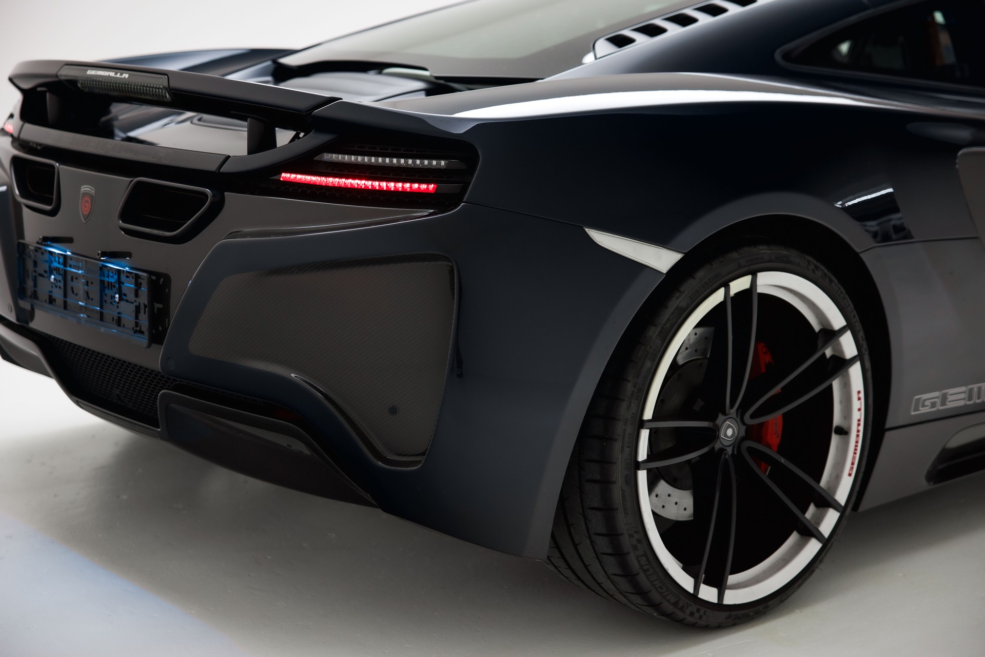 McLAREN MP4-12C Coupé 3.8 V8 SSG GEMBALLA-image-17