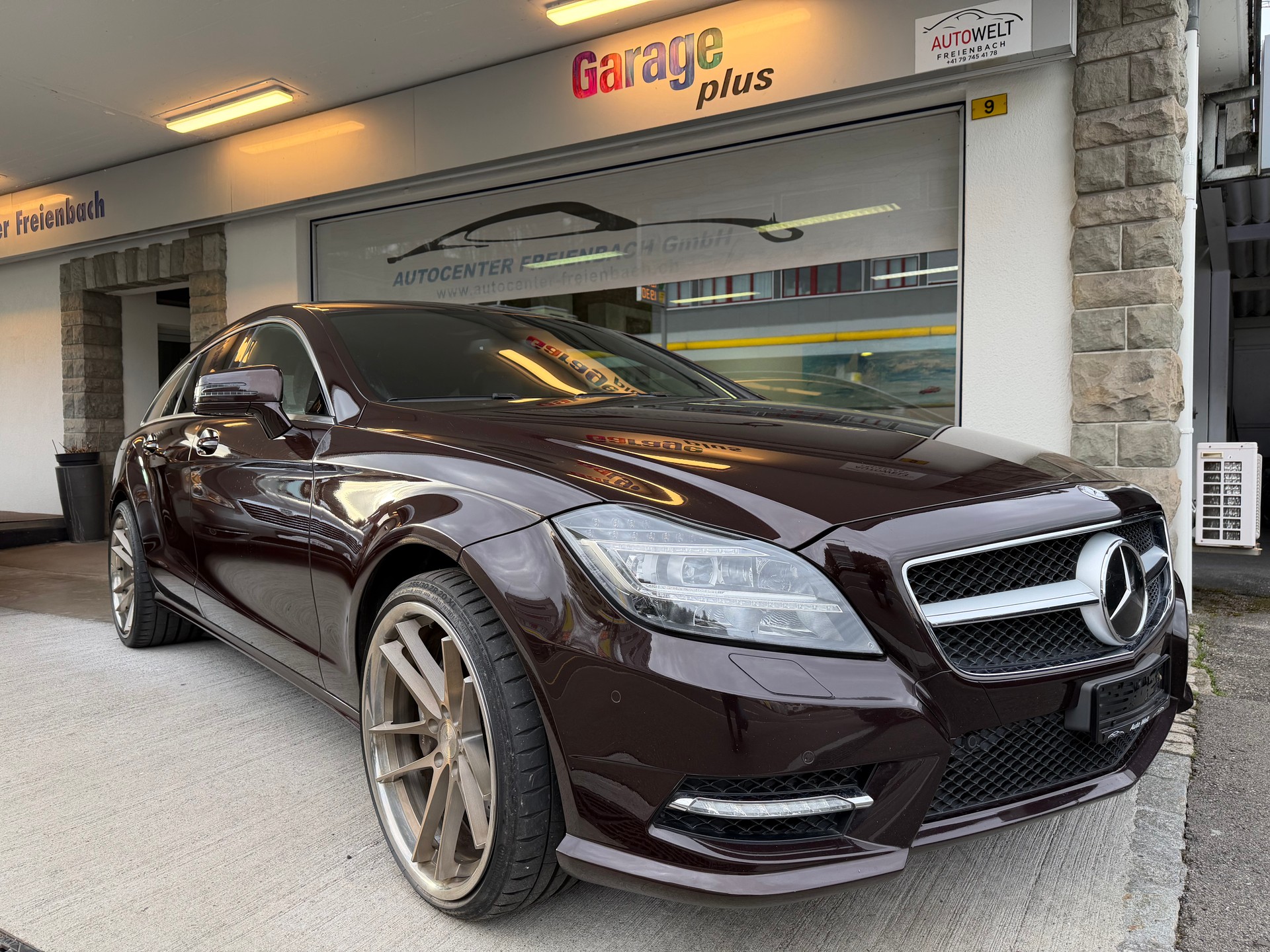 MERCEDES-BENZ CLS Shooting Brake 350 CDI 4Matic 7G-Tronic-image-2
