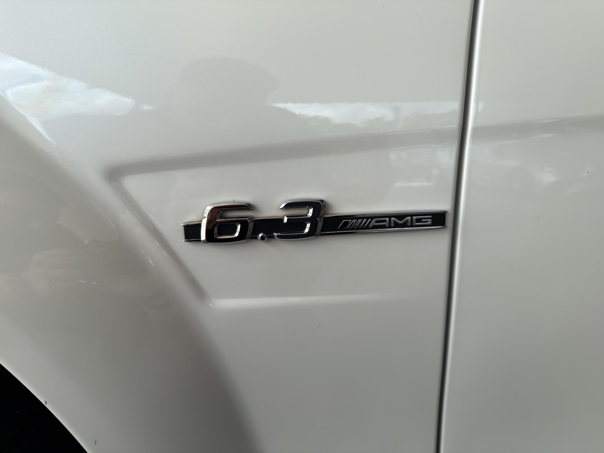 MERCEDES-BENZ C 63 V8 AMG Kombi-image-21