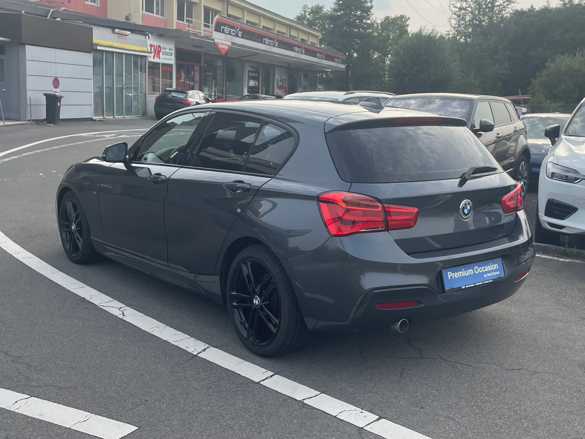 BMW 114d Business M sport-image-4