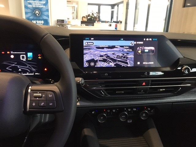 CITROEN C5 X 1.6 Plug-in Hybrid Swiss Edition-image-9