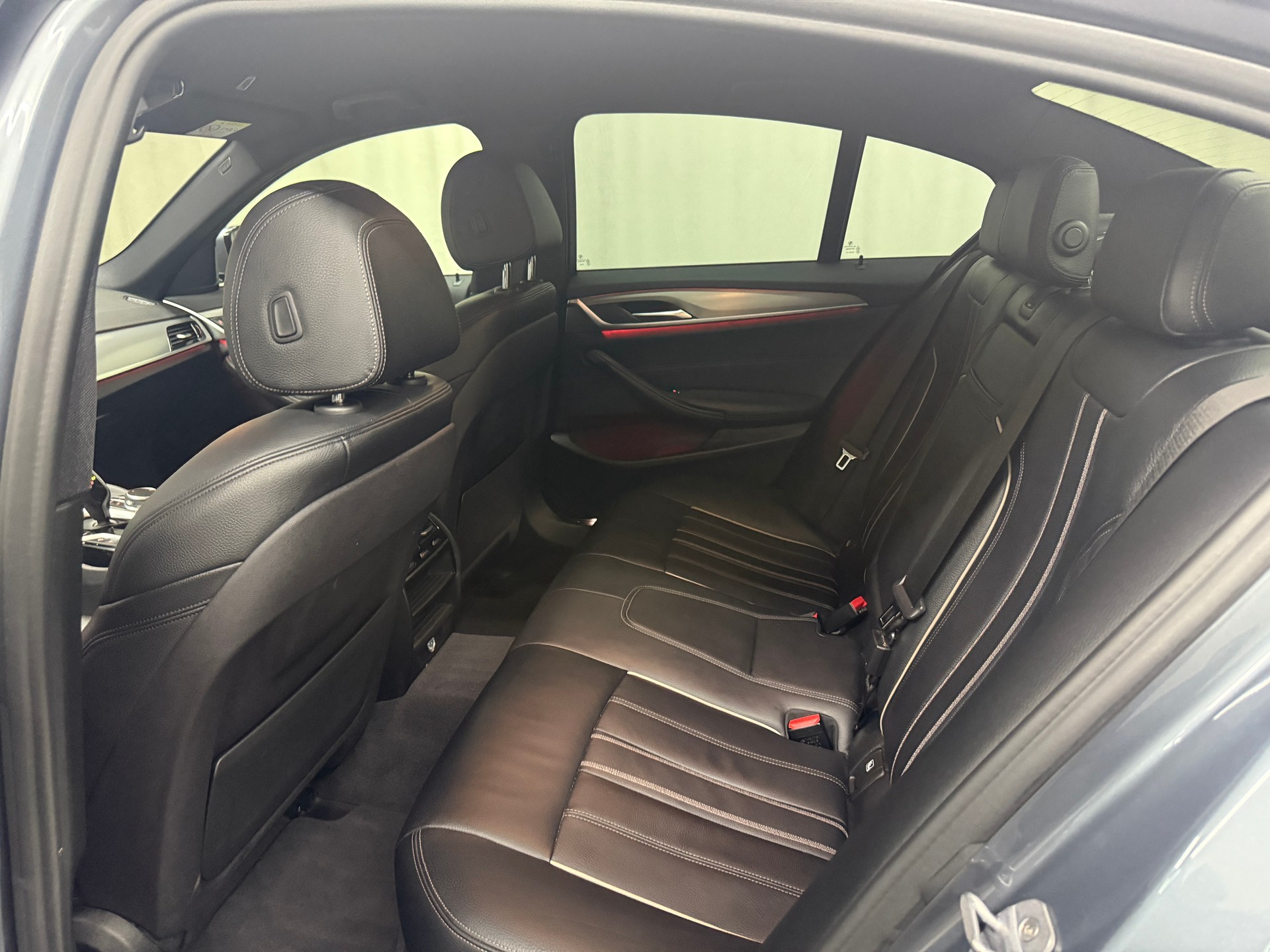 BMW 520d xDrive Steptronic-image-13