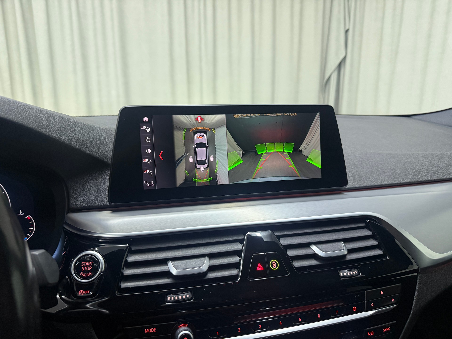BMW 520d xDrive Steptronic-image-14