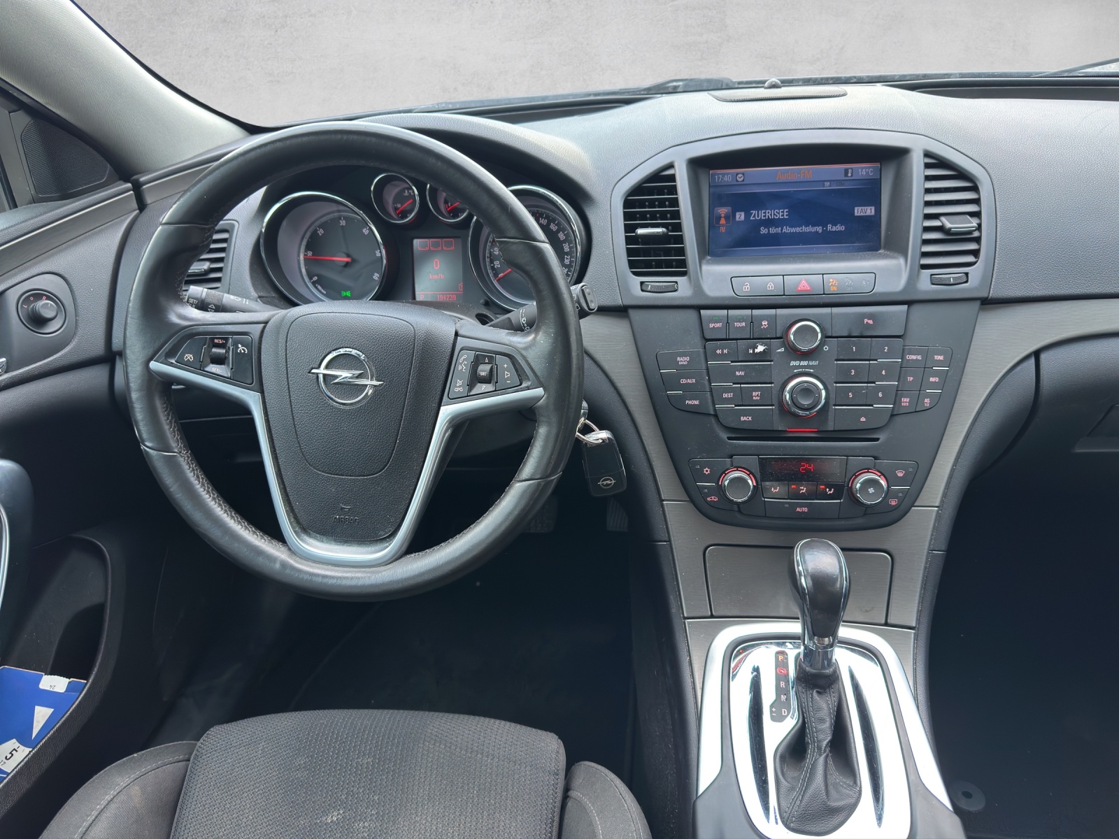 OPEL Insignia 2.0 CDTI Automatic-image-9