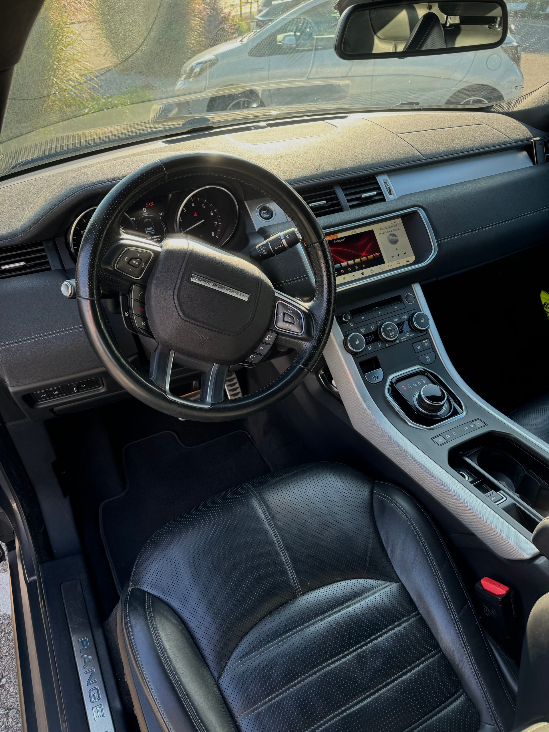 LAND ROVER Range Rover Evoque Cabrio-image-4
