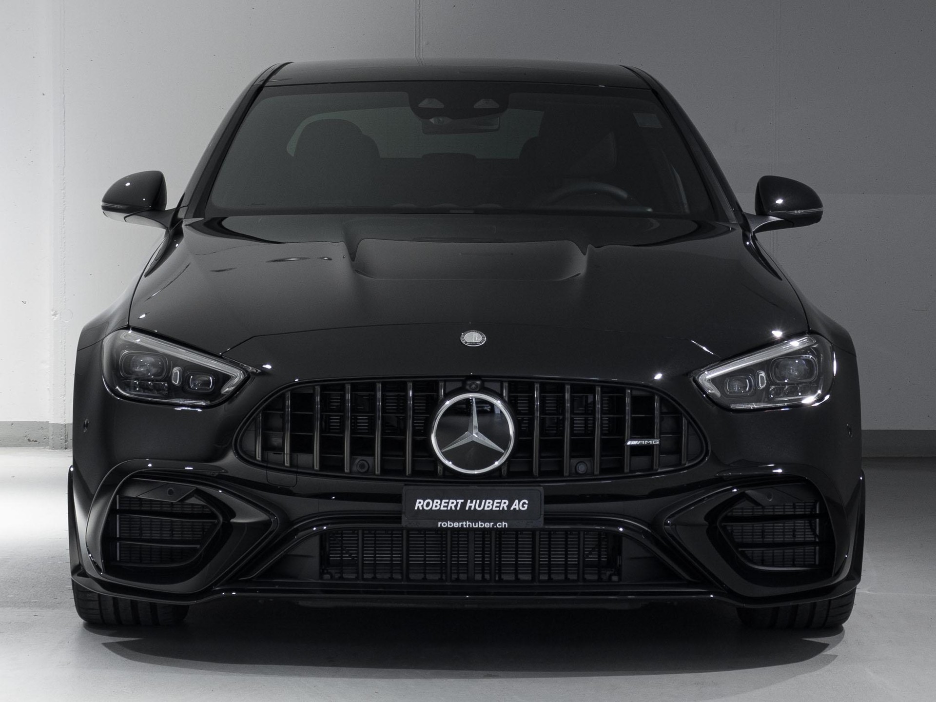 MERCEDES-BENZ C 63 S AMG E Performance 4MATIC "Executive Edition"-image-2
