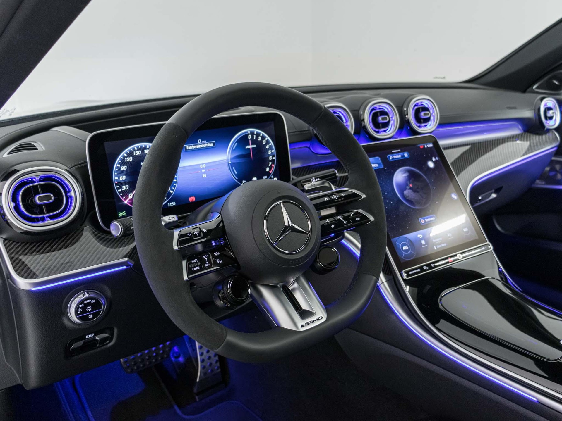 MERCEDES-BENZ C 63 S AMG E Performance 4MATIC "Executive Edition"-image-10