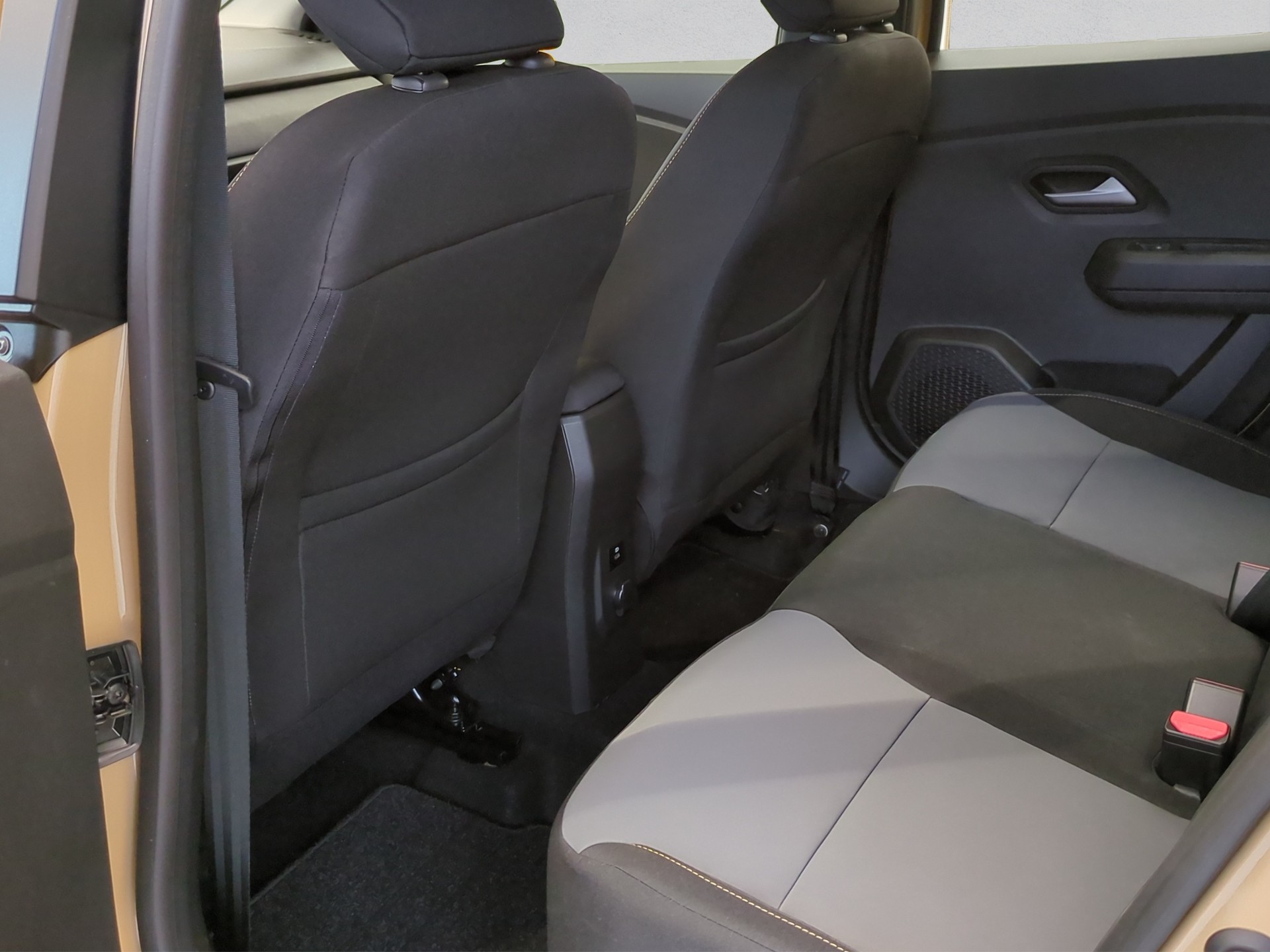 DACIA Sandero Stepway TCe 110 Extreme+-image-7