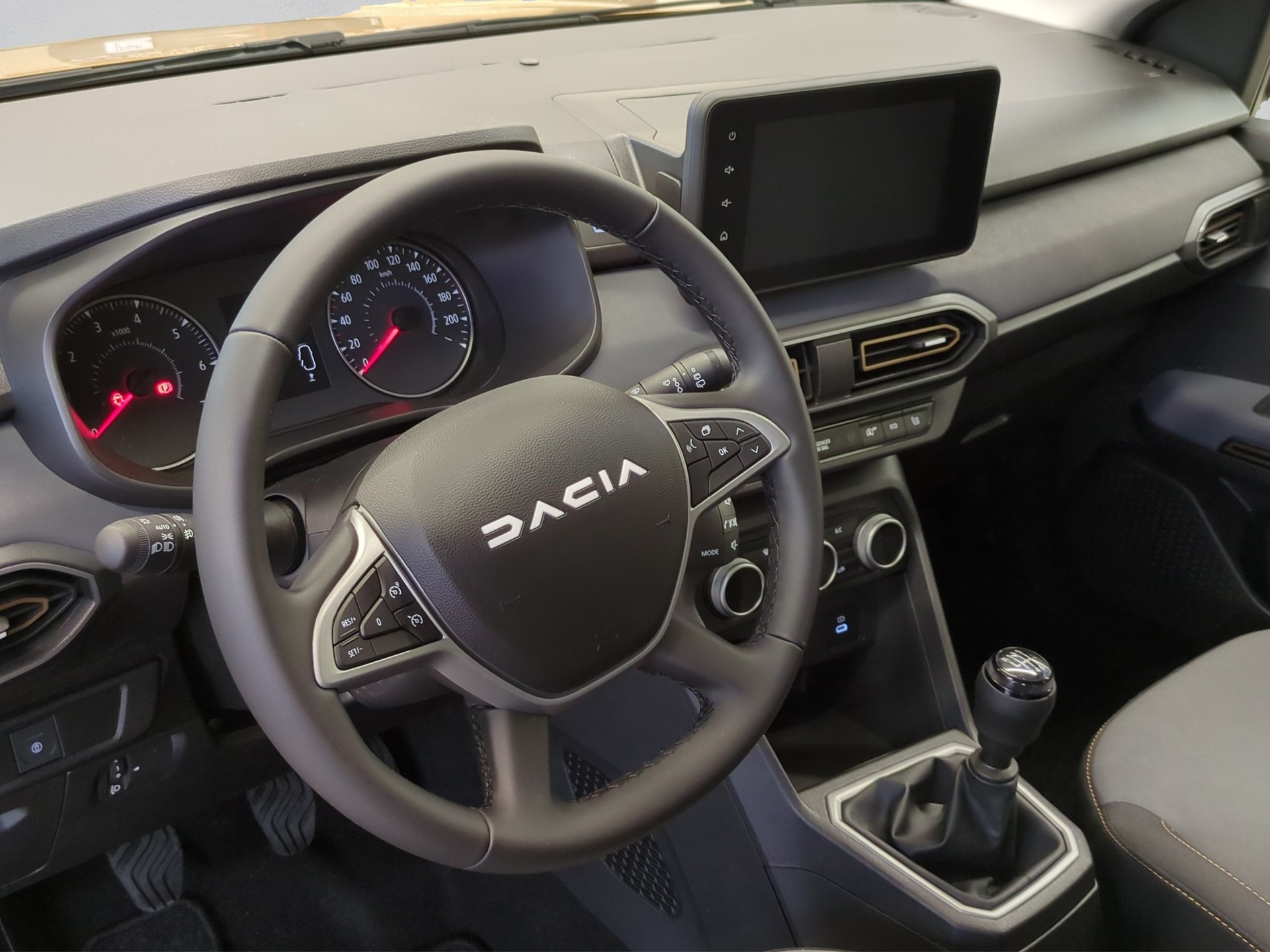 DACIA Sandero Stepway TCe 110 Extreme+-image-6