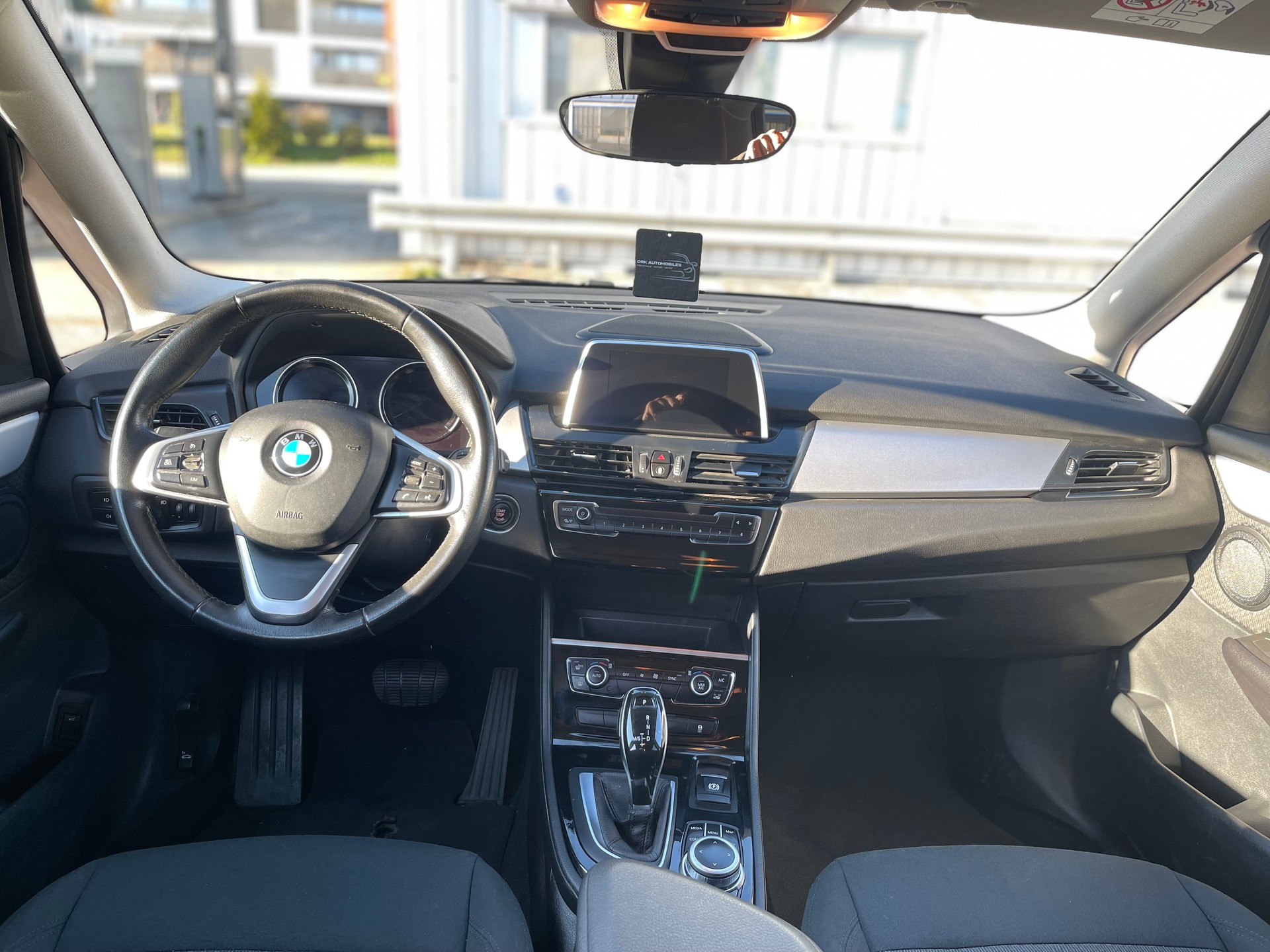 BMW 220d Active Tourer Steptronic-image-9