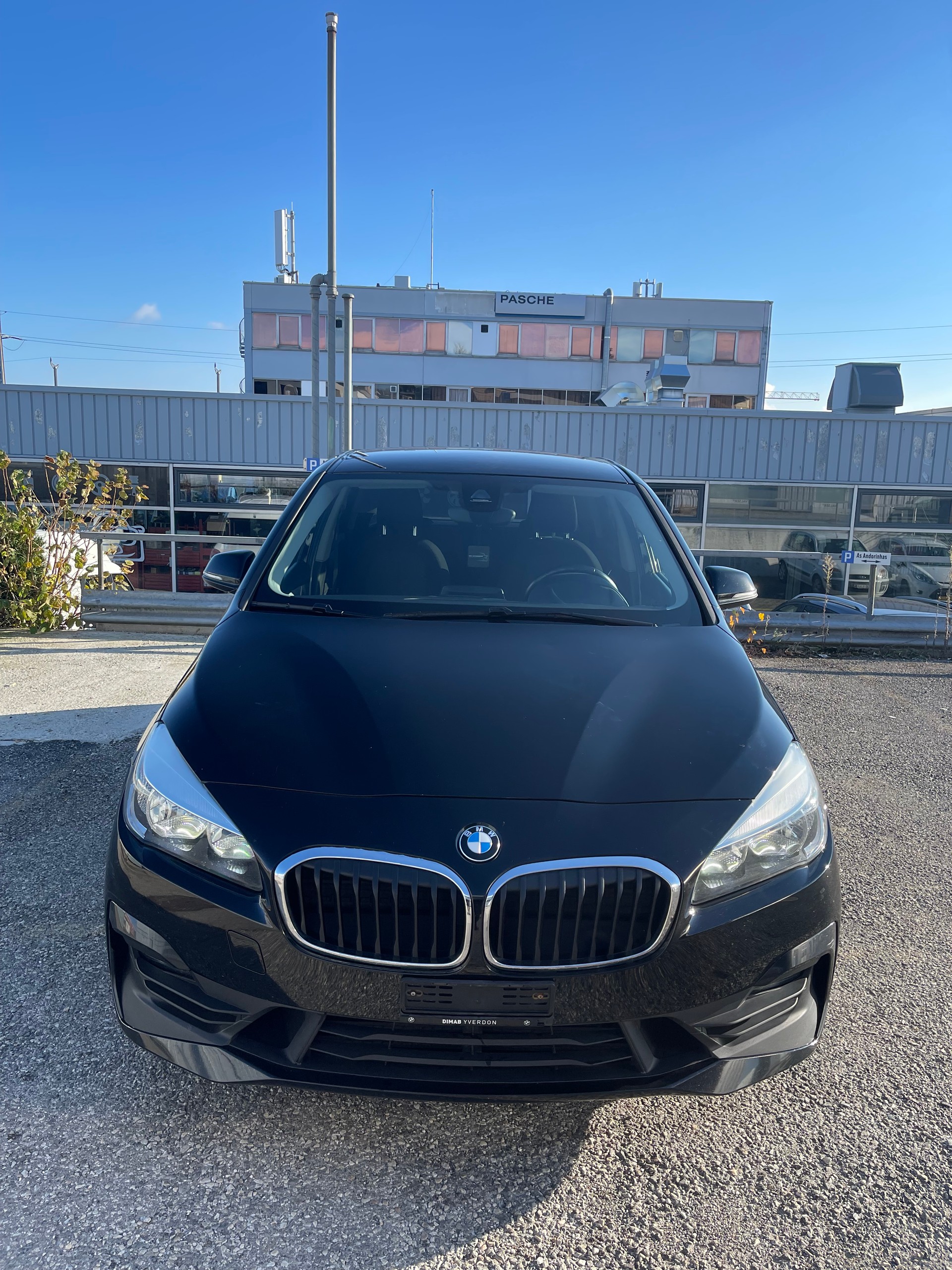 BMW 220d Active Tourer Steptronic-image-5