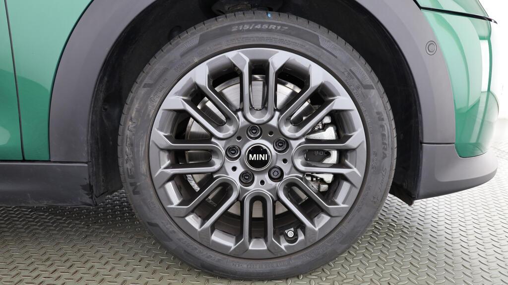 MINI Cooper 5 door S-image-9