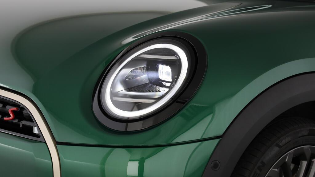 MINI Cooper 5 door S-image-15