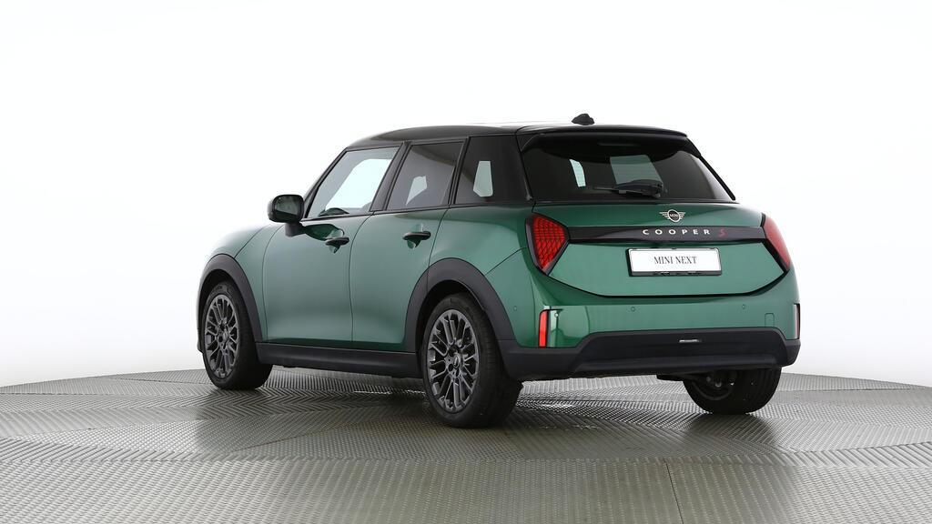MINI Cooper 5 door S-image-3