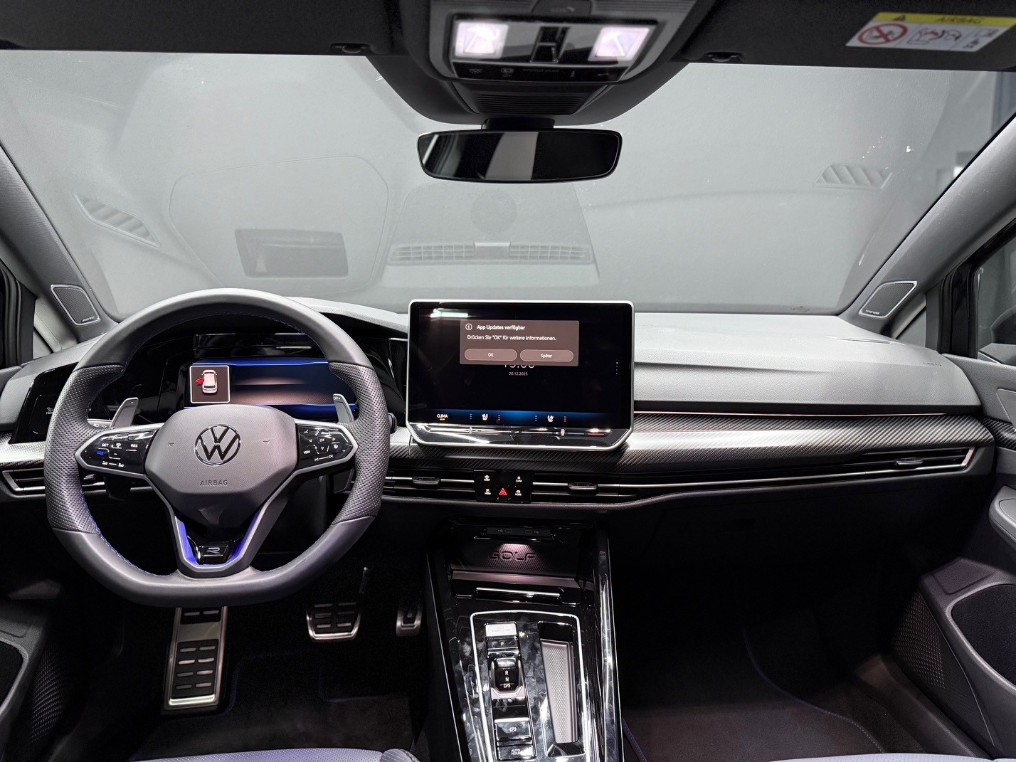 VW Golf 2.0TSI R 4M-image-17
