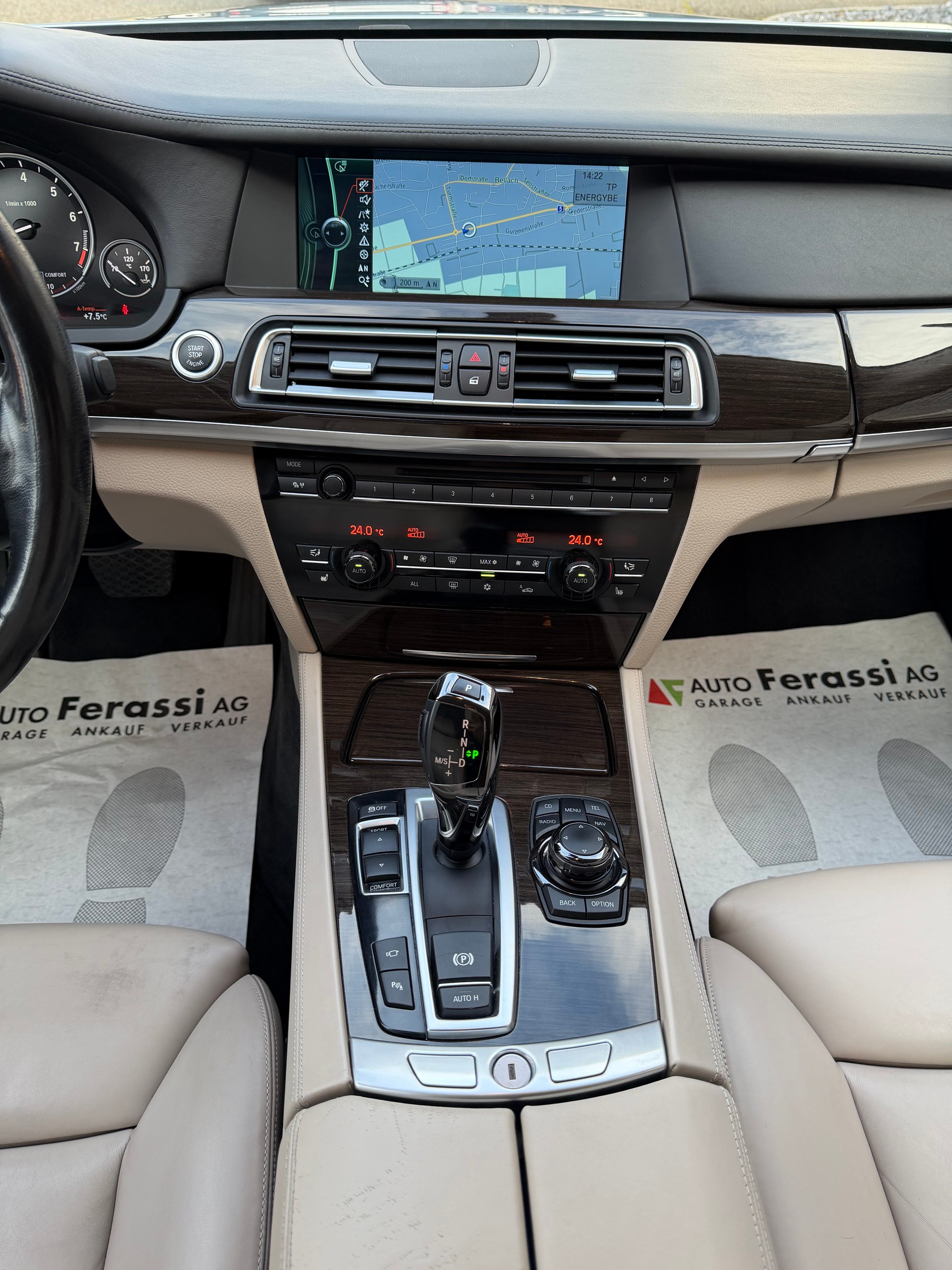 BMW ActiveHybrid 7-image-12