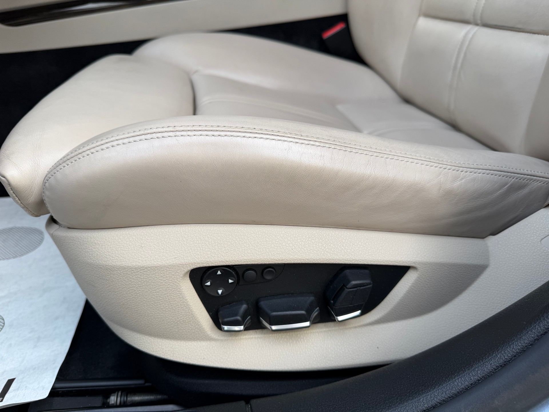 BMW ActiveHybrid 7-image-15