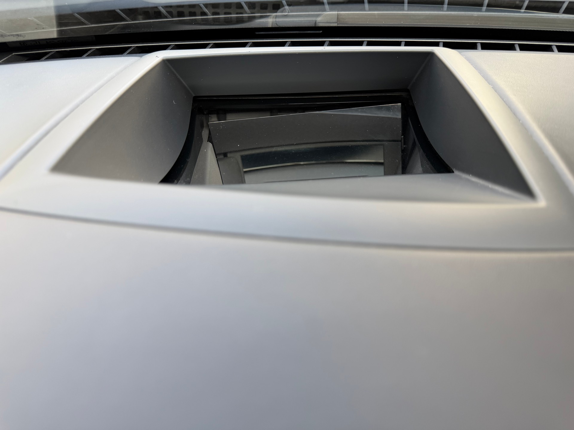 BMW ActiveHybrid 7-image-19