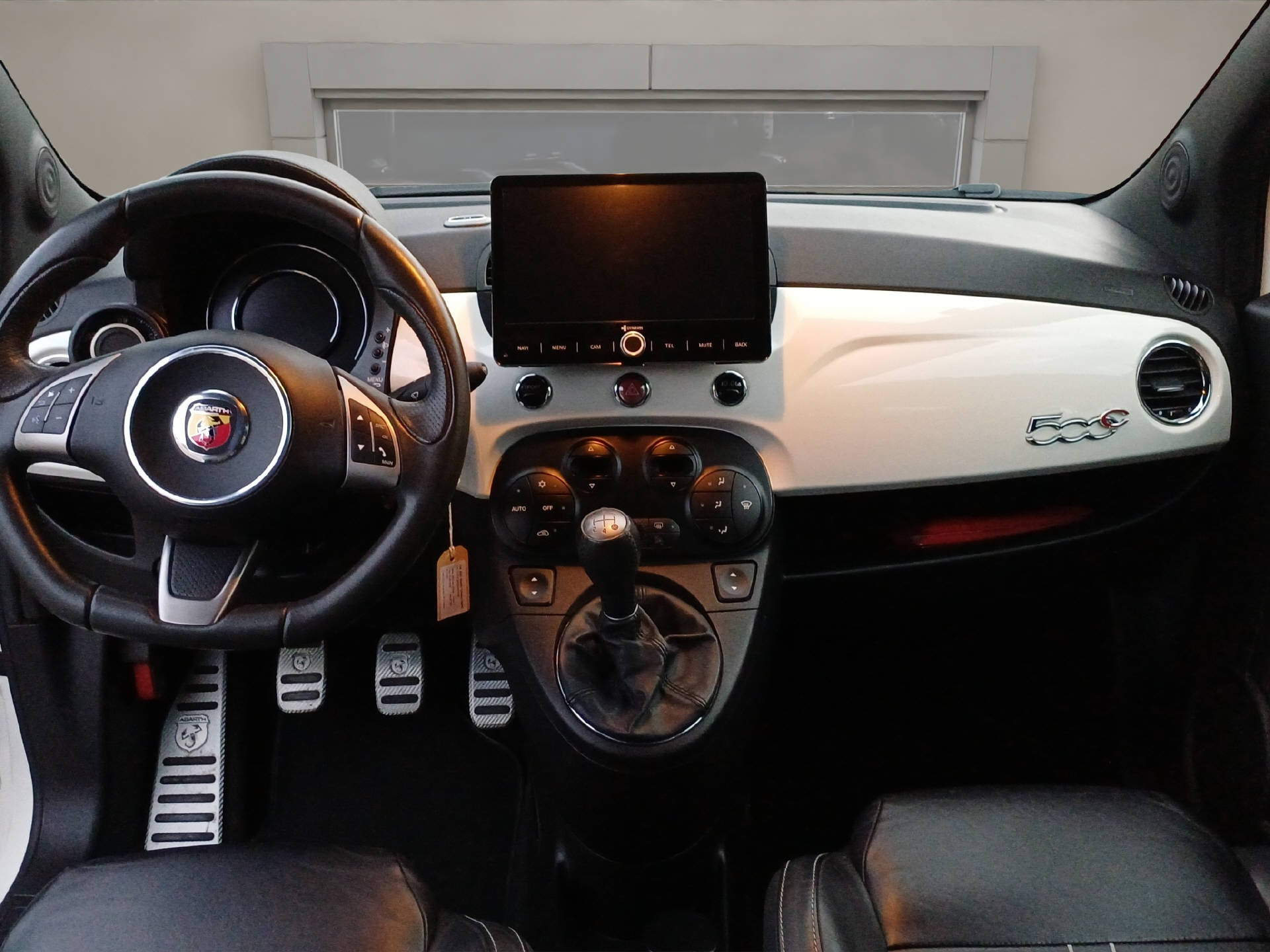 FIAT 595 C Abarth 1.4 T-Jet 160 Tur-image-12