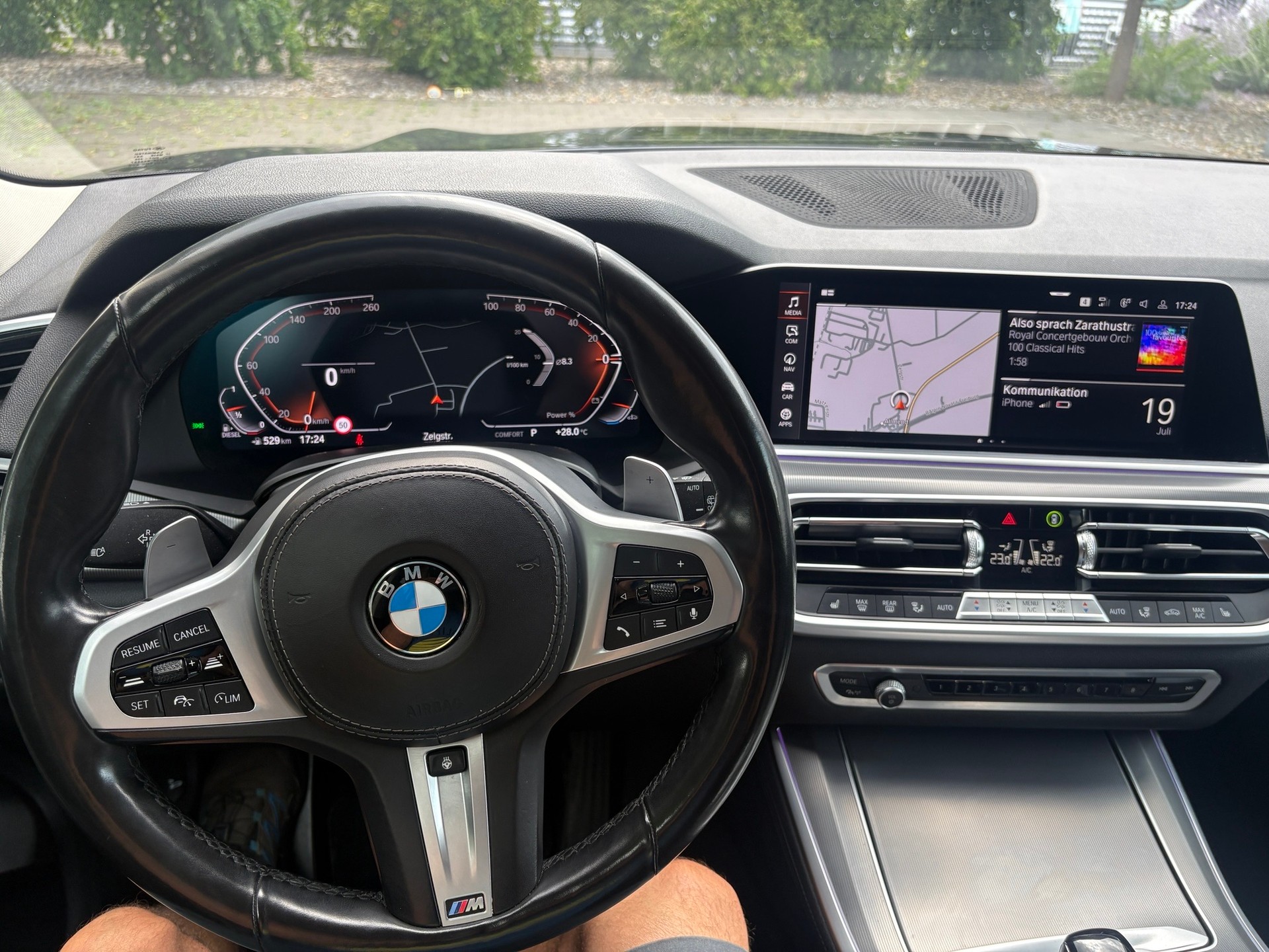 BMW X5 xDrive 48V 30d Steptronic-image-6