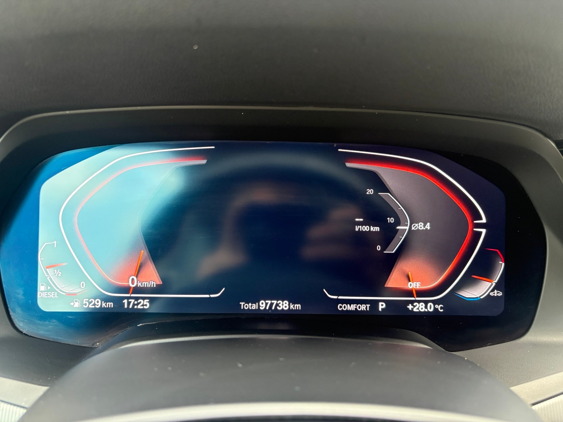 BMW X5 xDrive 48V 30d Steptronic-image-9