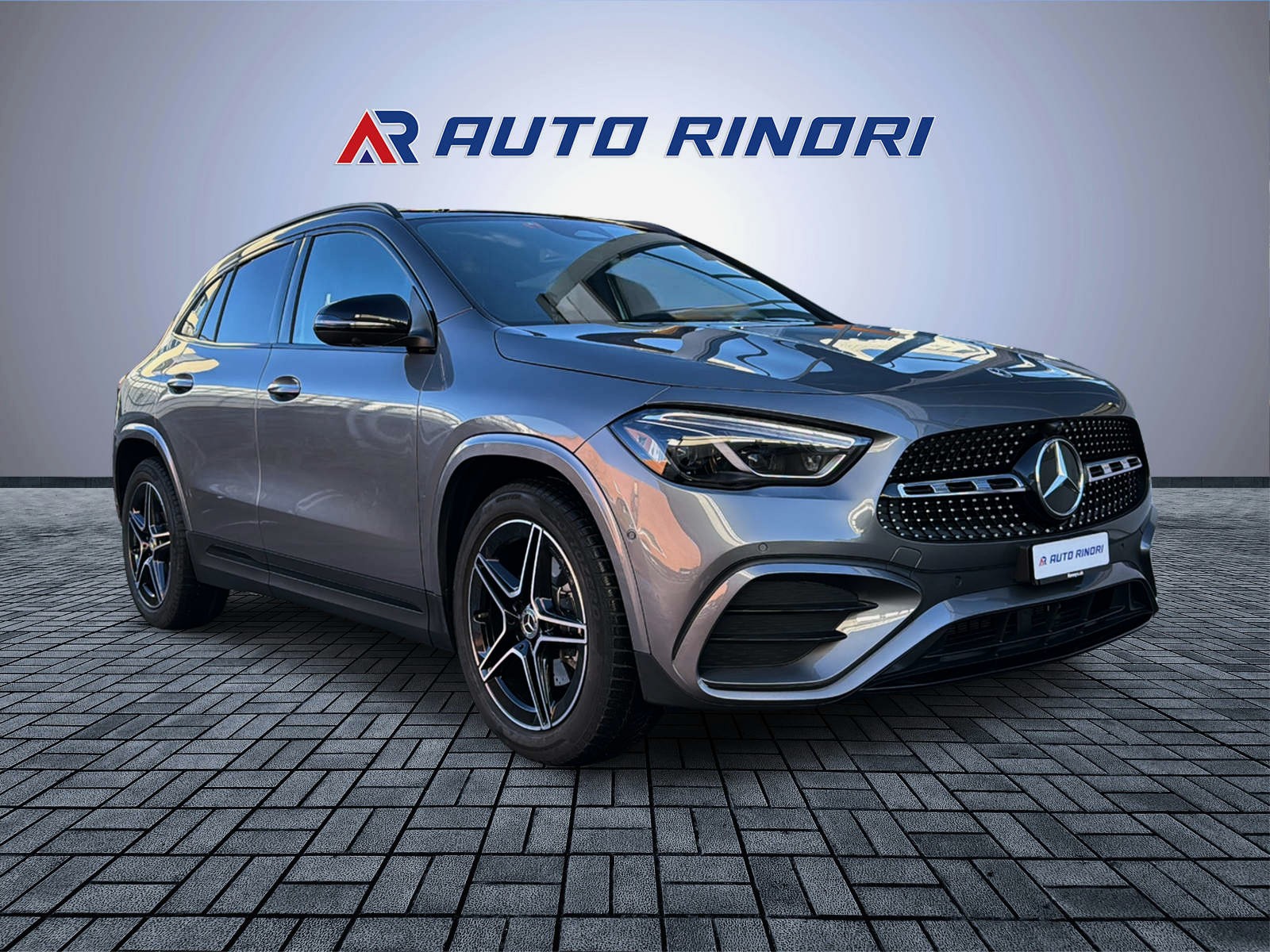 MERCEDES-BENZ GLA 200 7G-DCT-image-1