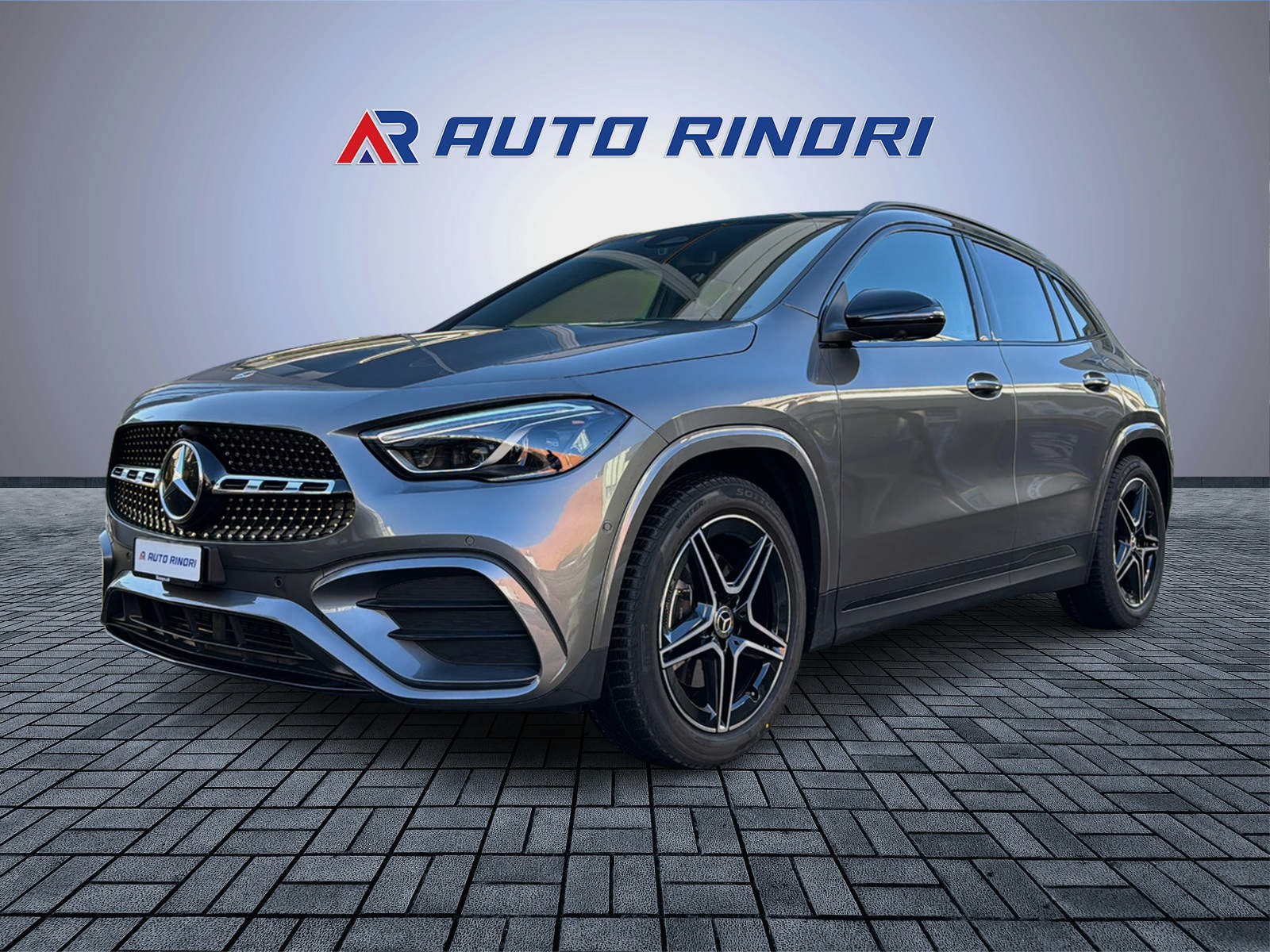 MERCEDES-BENZ GLA 200 7G-DCT-image-0