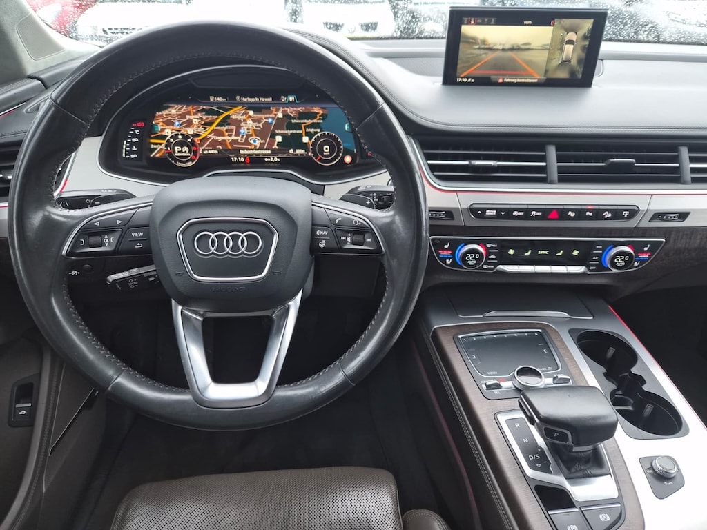 AUDI Q7 3.0 TDI quattro *7-Sitzer* *AHK* *Luftfederung*-image-11