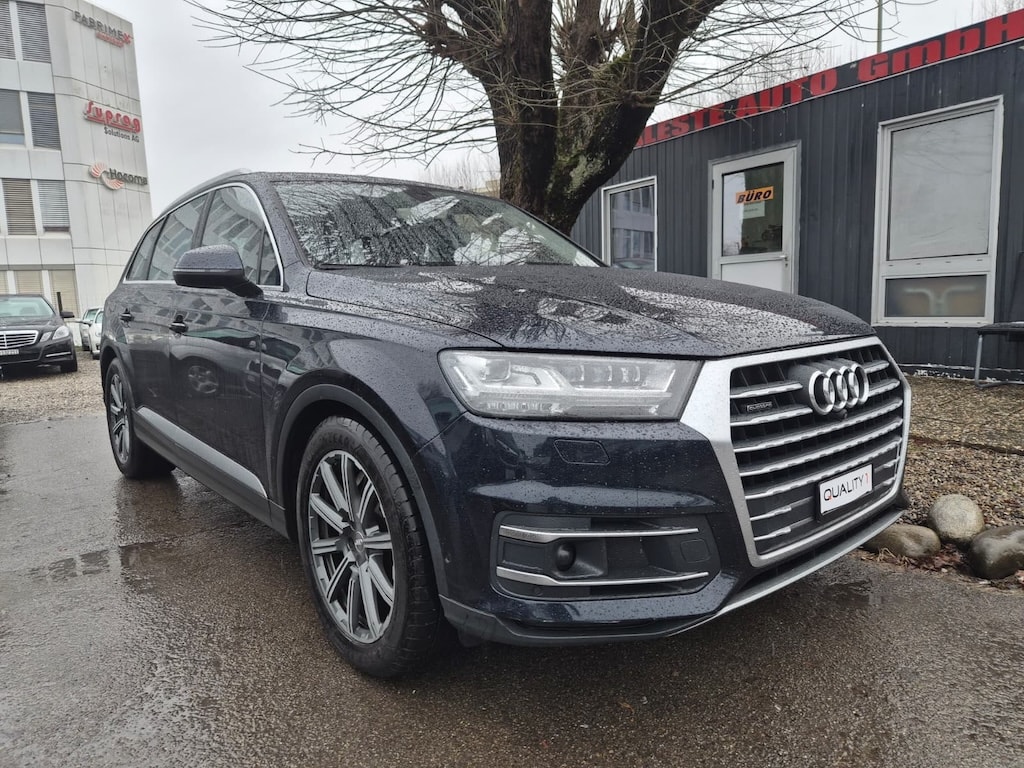 AUDI Q7 3.0 TDI quattro *7-Sitzer* *AHK* *Luftfederung*-image-0