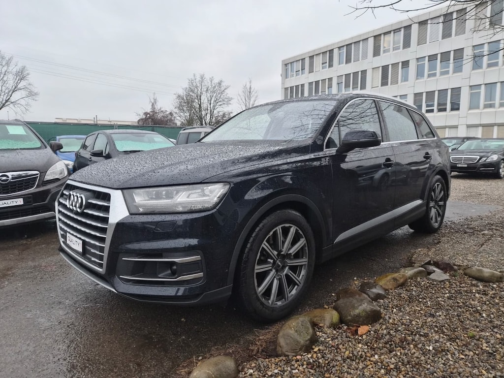 AUDI Q7 3.0 TDI quattro *7-Sitzer* *AHK* *Luftfederung*-image-2
