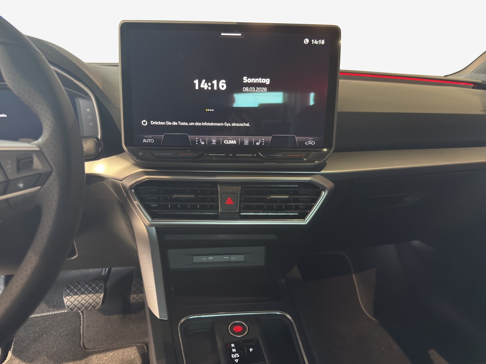 SEAT Leon 1.5 eTSI mHEV DSG Move FR-image-10