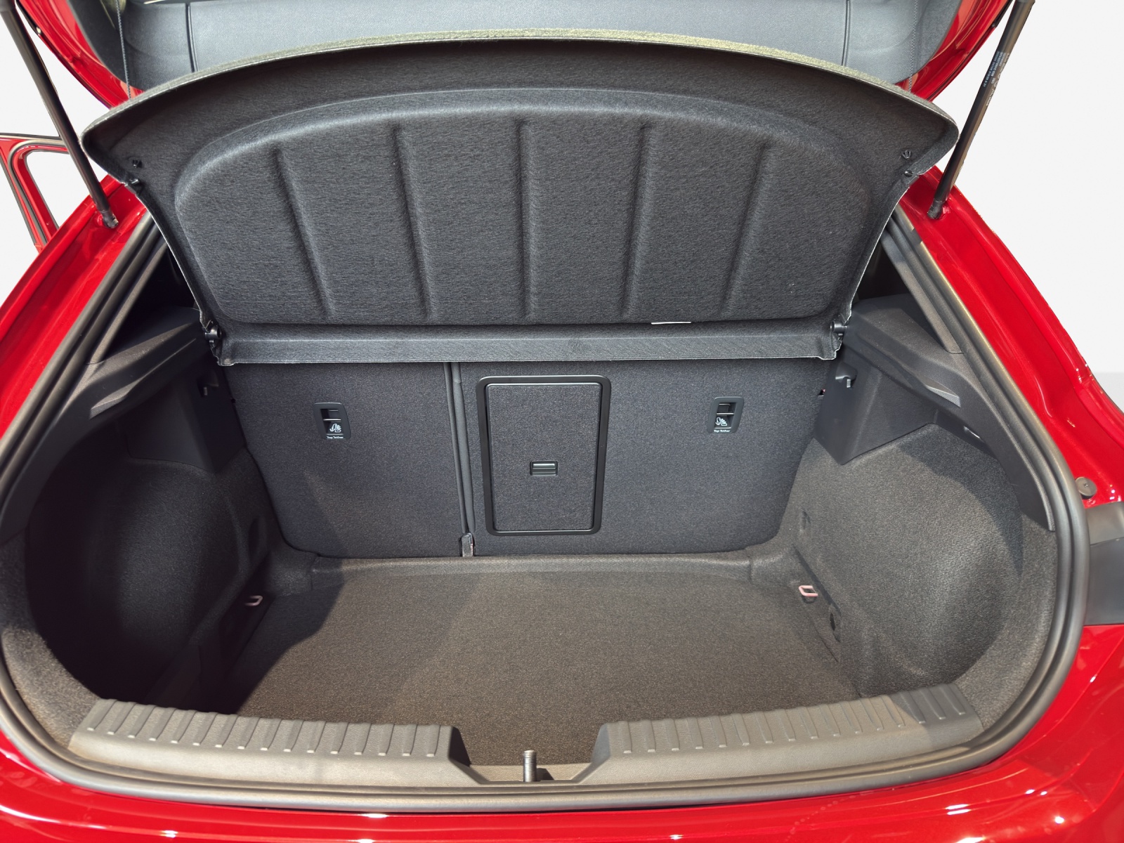 SEAT Leon 1.5 eTSI mHEV DSG Move FR-image-12