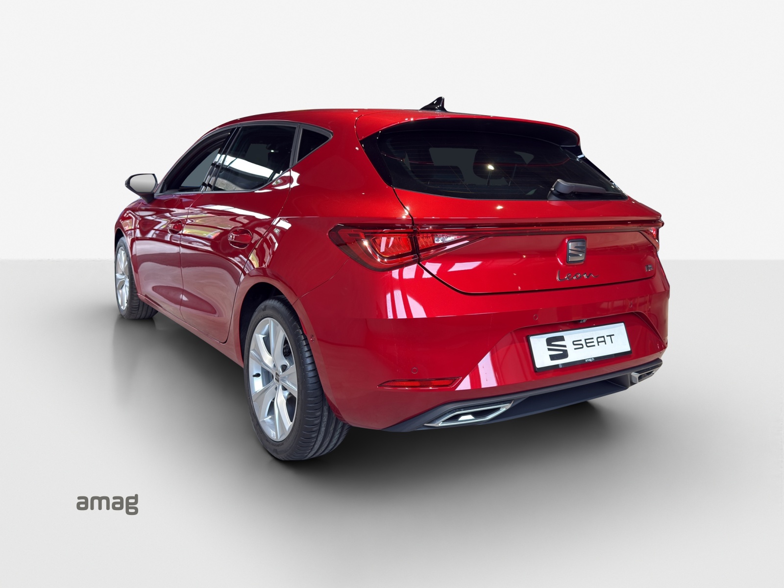 SEAT Leon 1.5 eTSI mHEV DSG Move FR-image-2
