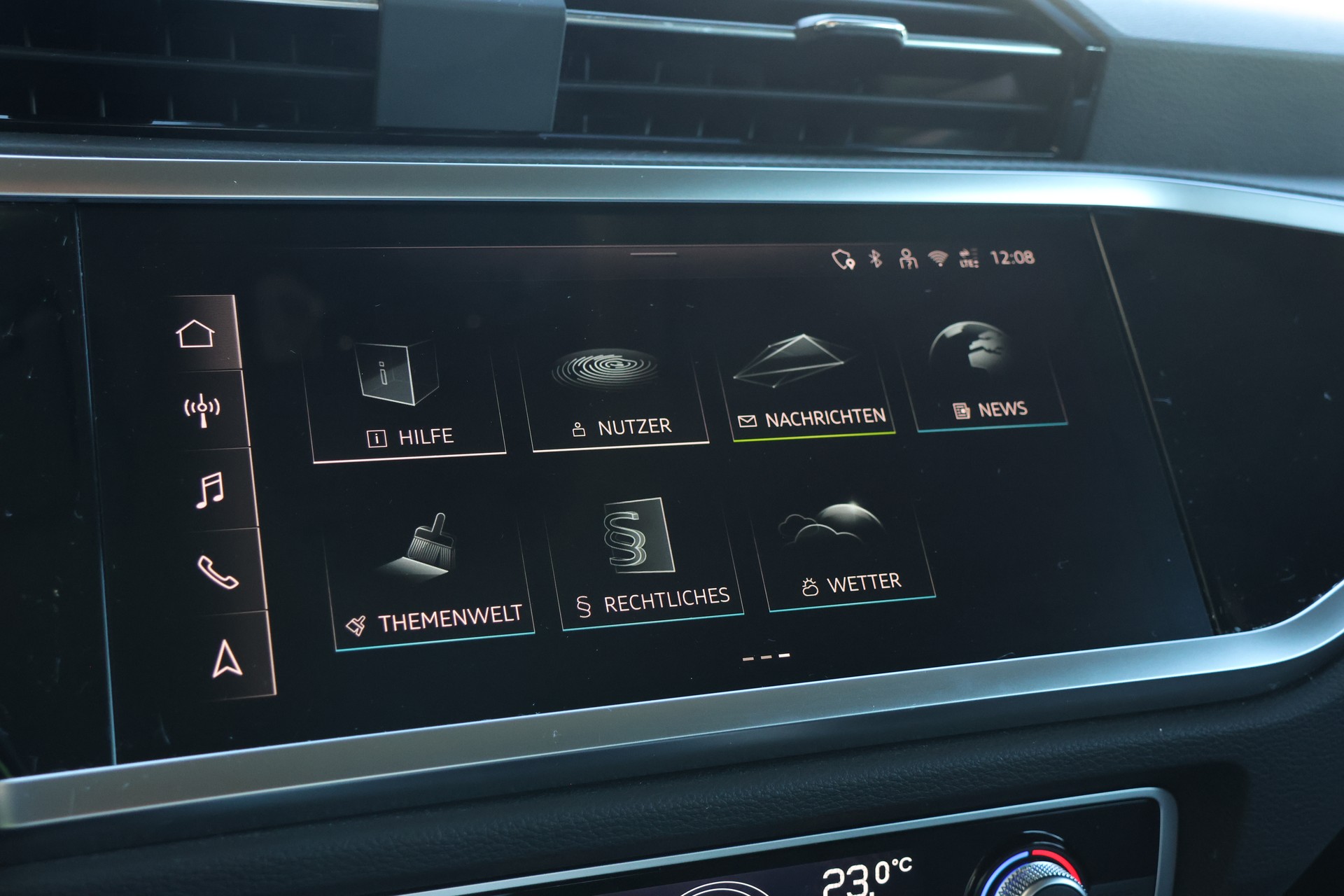 AUDI Q3 Sportback 35 TFSI Attraction S-tronic-image-21