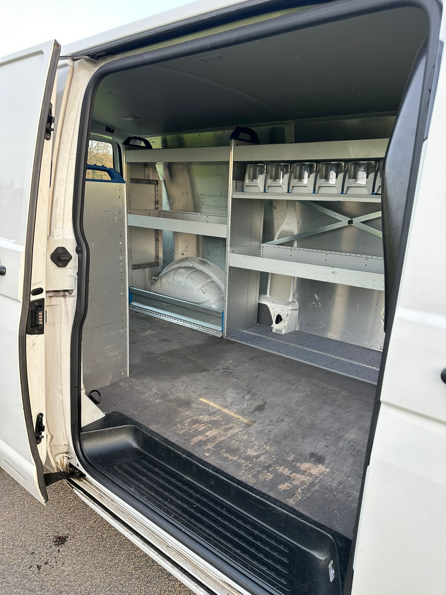 VW T6.1 2.0 TDI-image-22