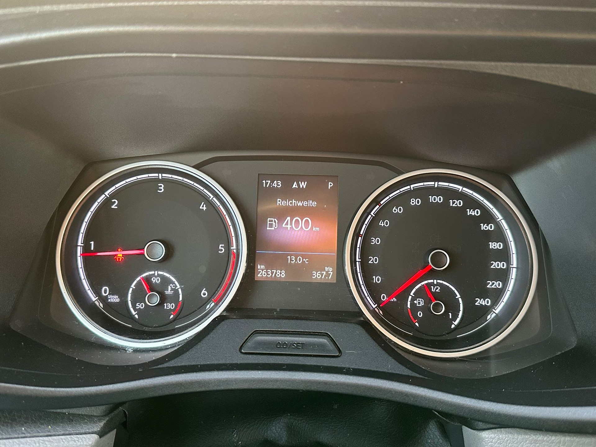 VW T6.1 2.0 TDI-image-12