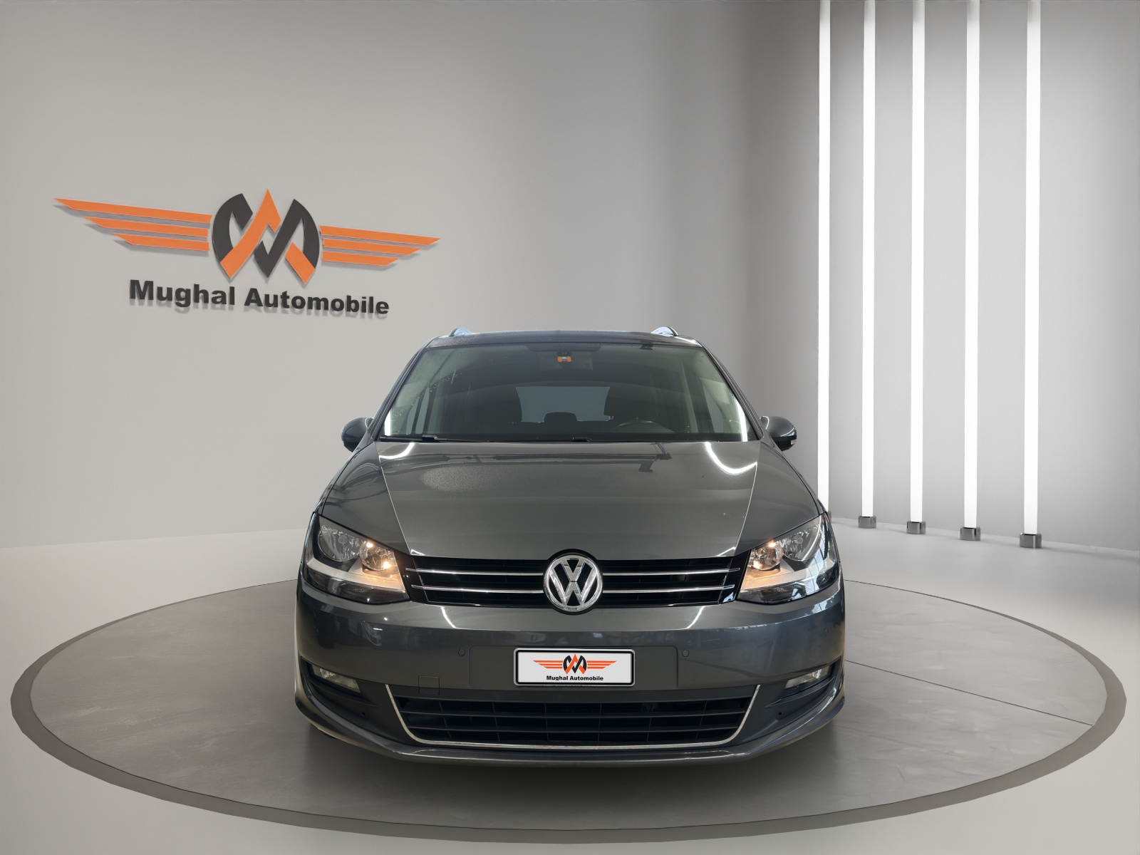 VW Sharan 2.0 TDI BlueMotion Technology Trendline DSG 7-Plätzer-image-1