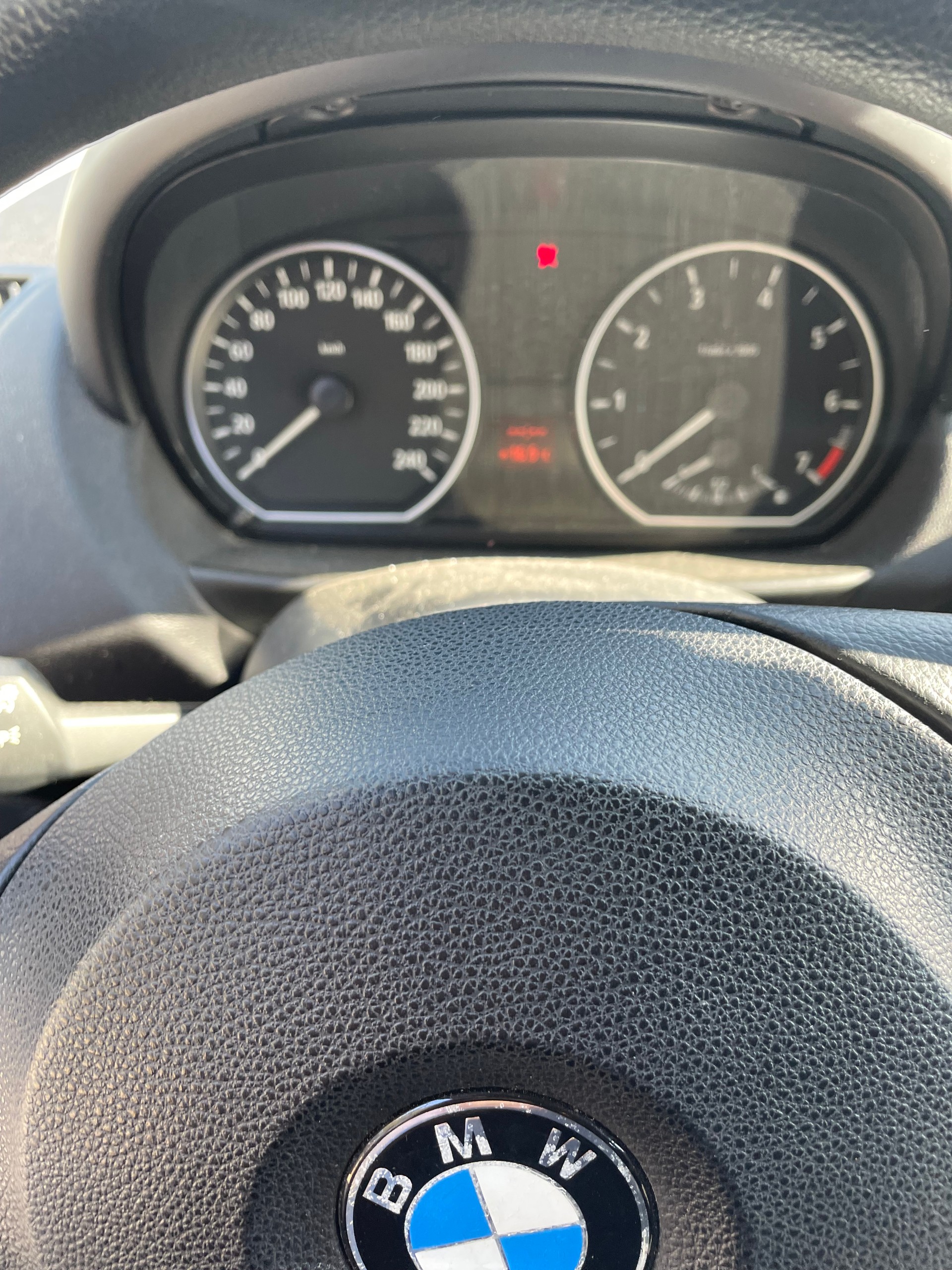 BMW 116i-image-5
