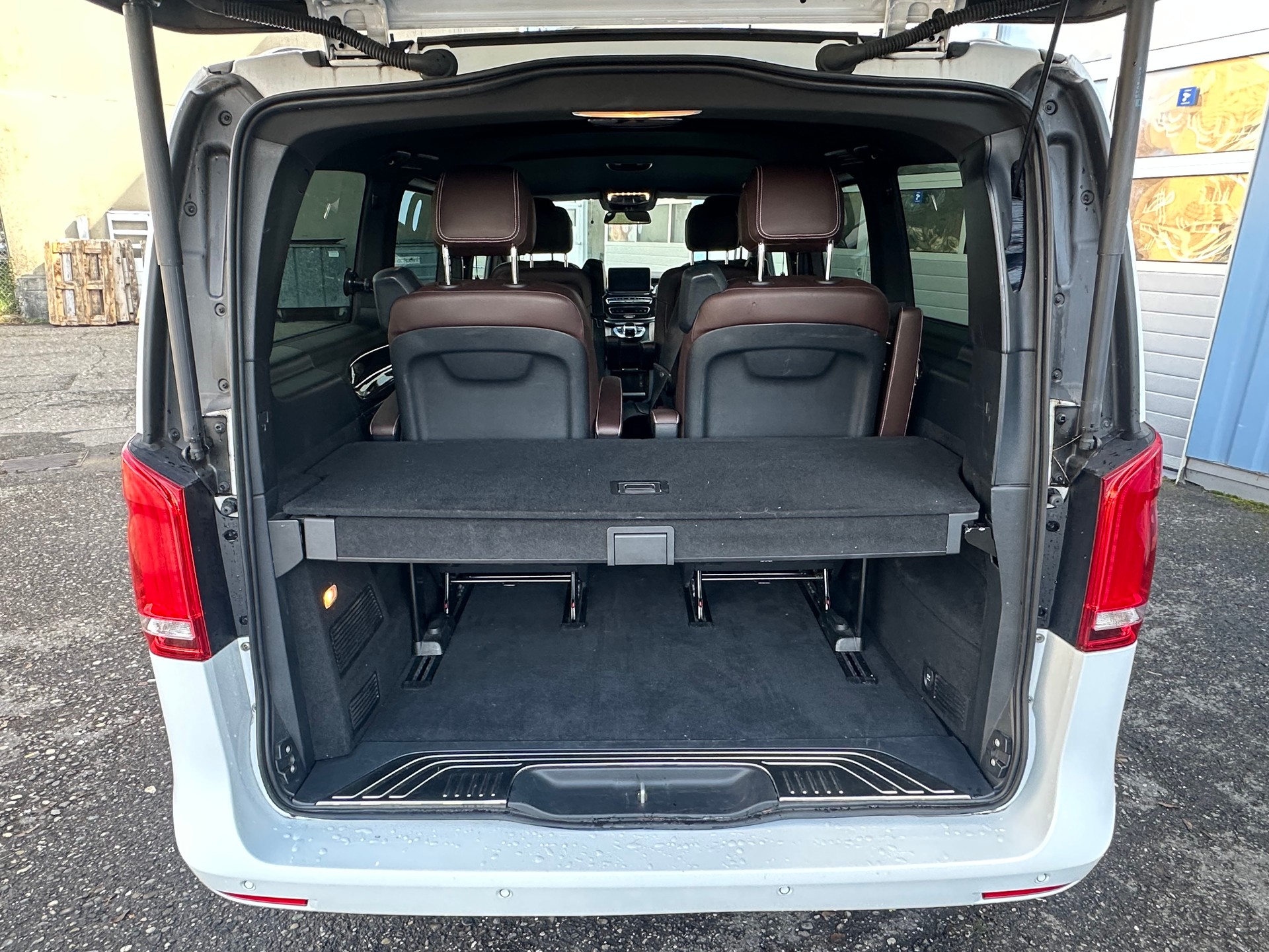 MERCEDES-BENZ V 250 BlueTEC Edition 1 lang 7G-Tronic-image-13