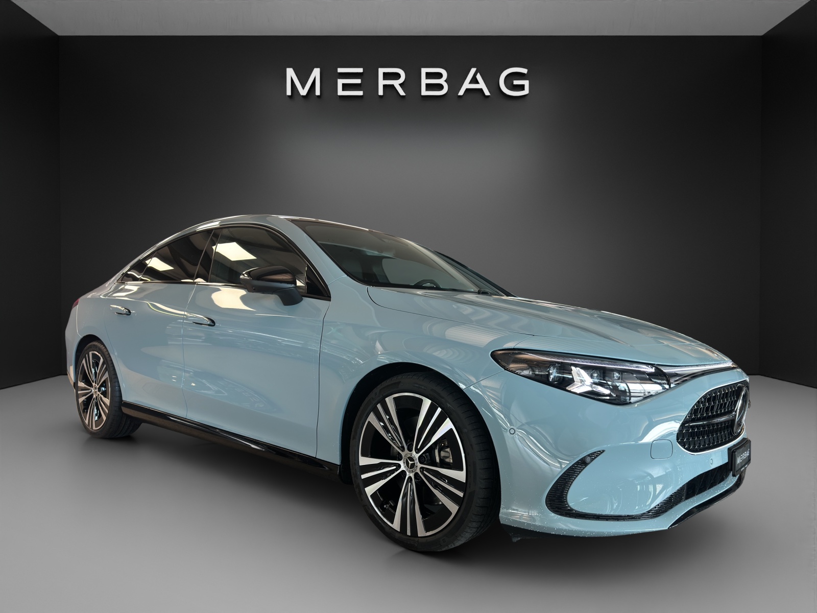 MERCEDES-BENZ CLA 220 8G-DCT 4Matic-image-0