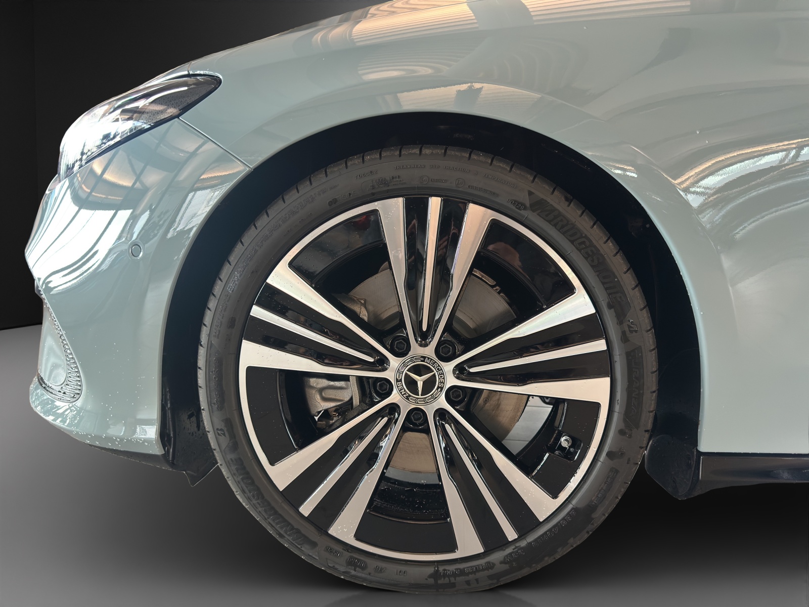 MERCEDES-BENZ CLA 220 8G-DCT 4Matic-image-7