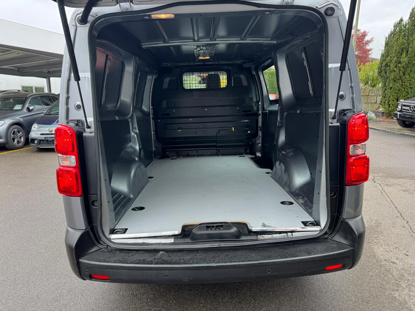 OPEL Vivaro Cargo 3.1 T L 2.0 CDTI 122 Enjoy s/s-image-9