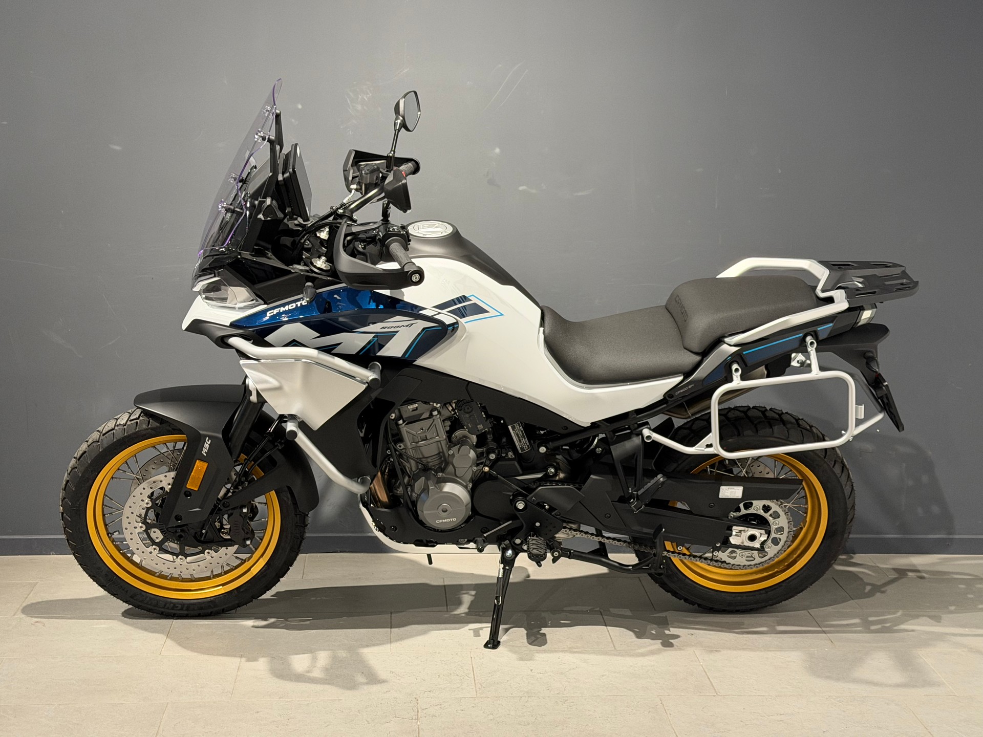 CF MOTO 800MT Explore-showroom-element-3
