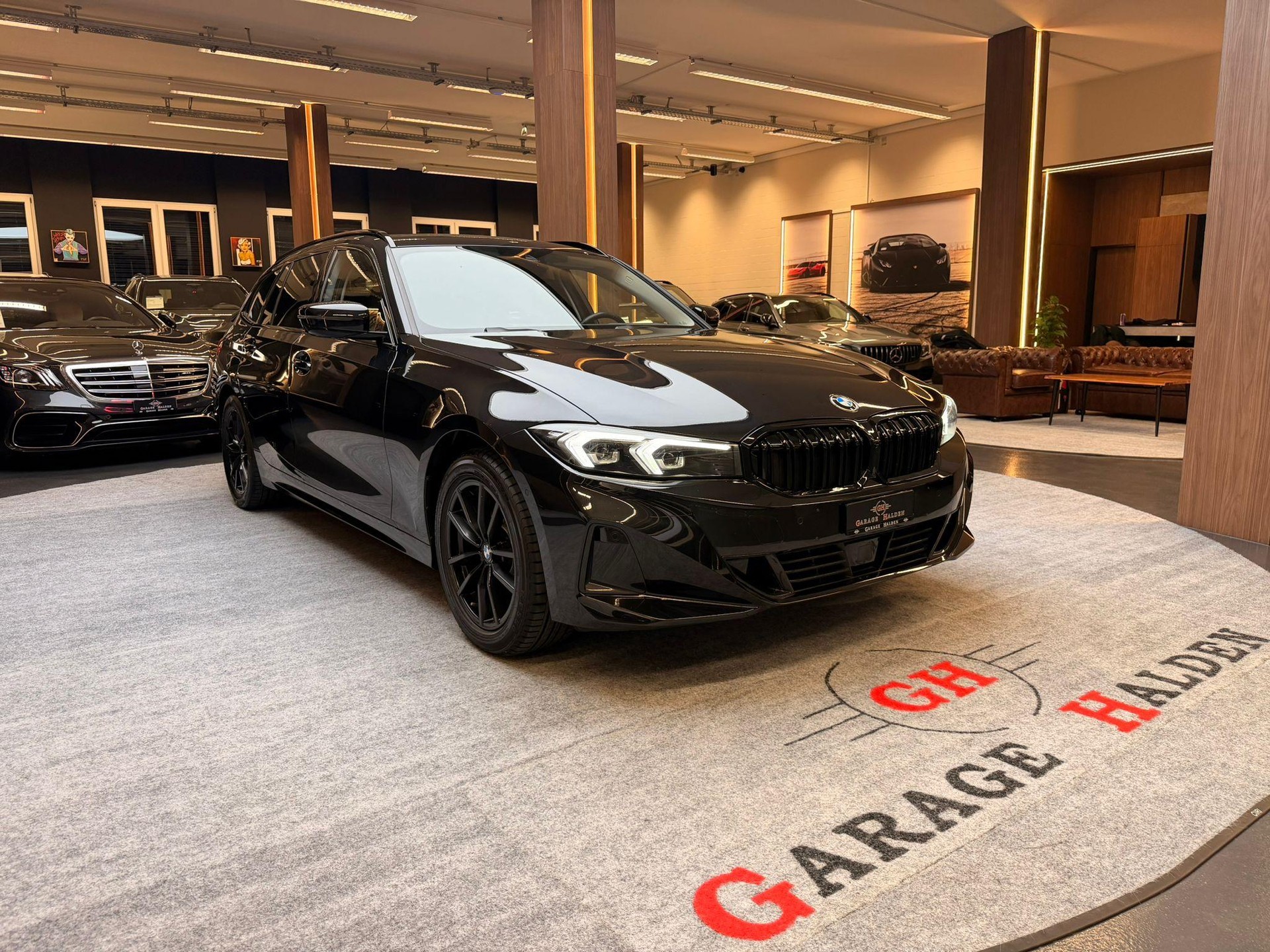 BMW 320d SAG Touring-image-0