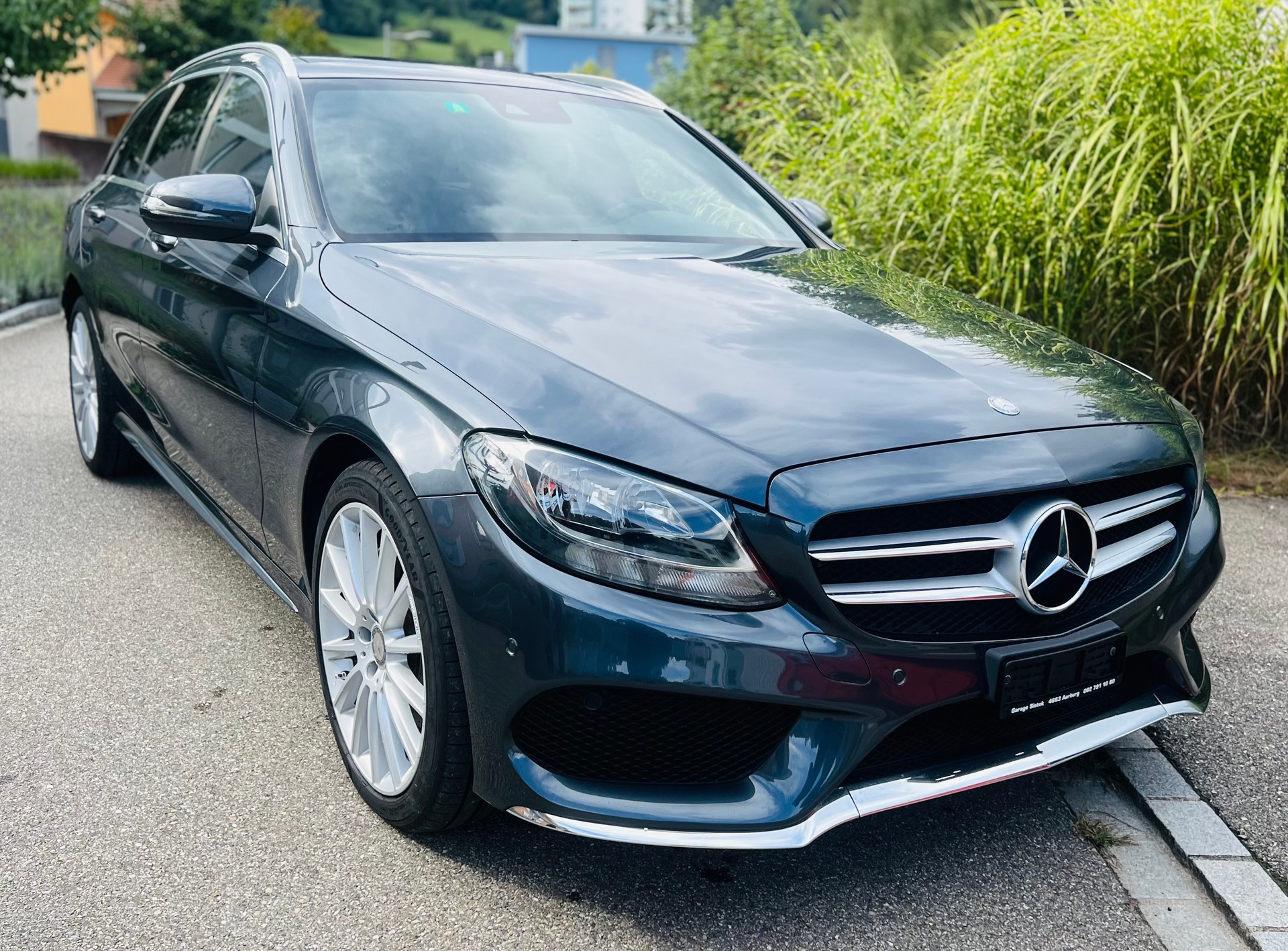 MERCEDES-BENZ C 250 BlueTEC AMG Line 4Matic 7G-Tronic-image-4