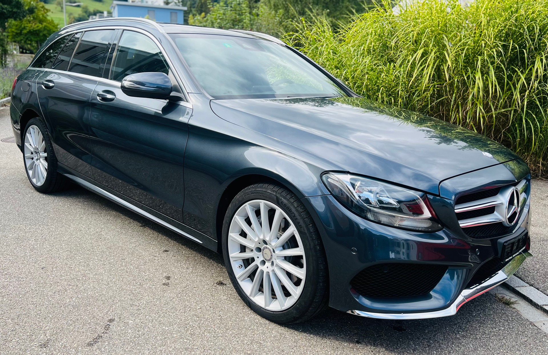 MERCEDES-BENZ C 250 BlueTEC AMG Line 4Matic 7G-Tronic-image-2