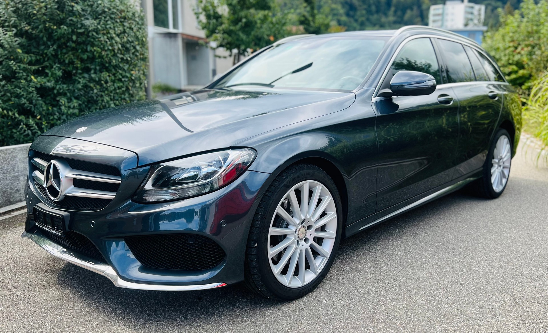 MERCEDES-BENZ C 250 BlueTEC AMG Line 4Matic 7G-Tronic-image-5