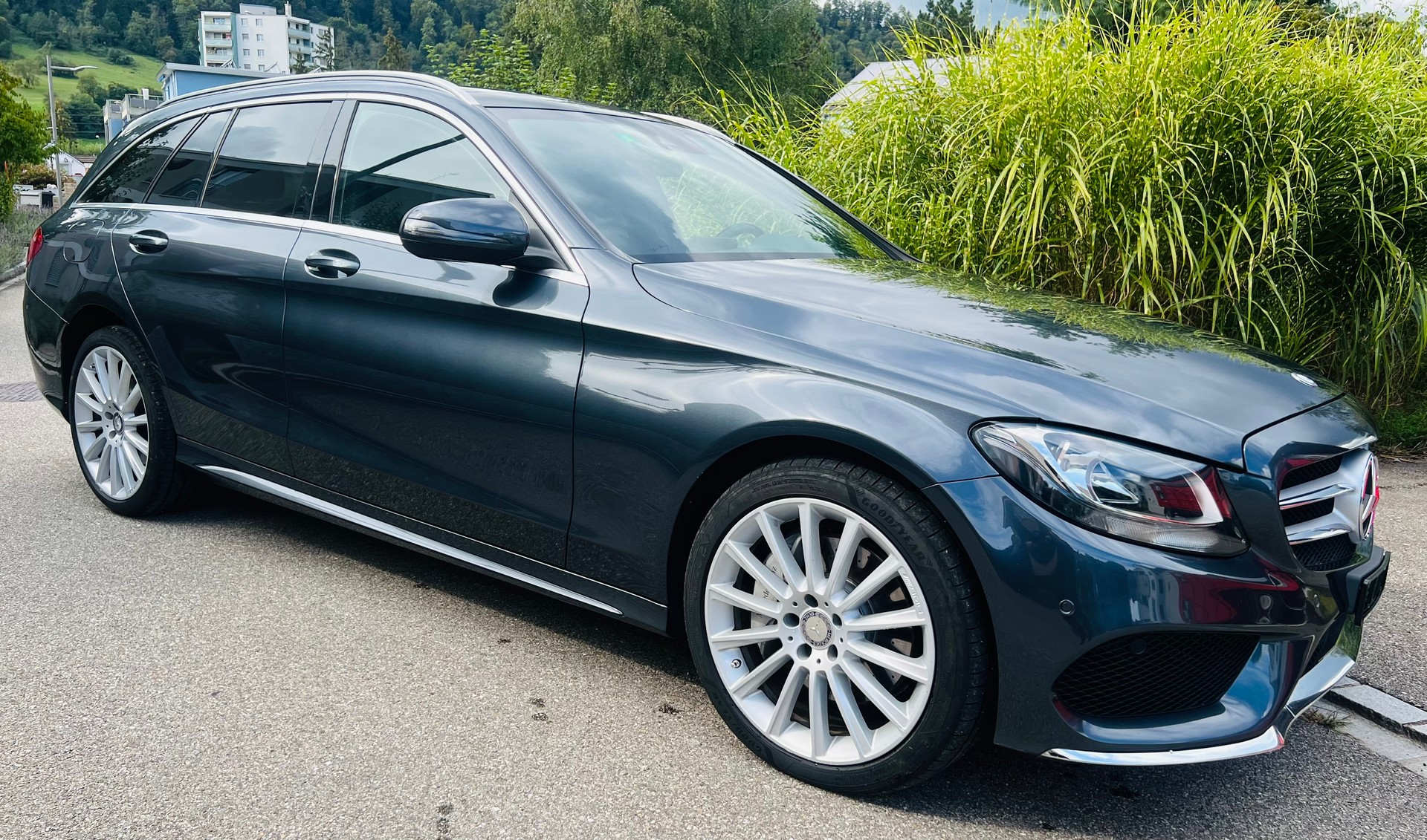 MERCEDES-BENZ C 250 BlueTEC AMG Line 4Matic 7G-Tronic-image-14