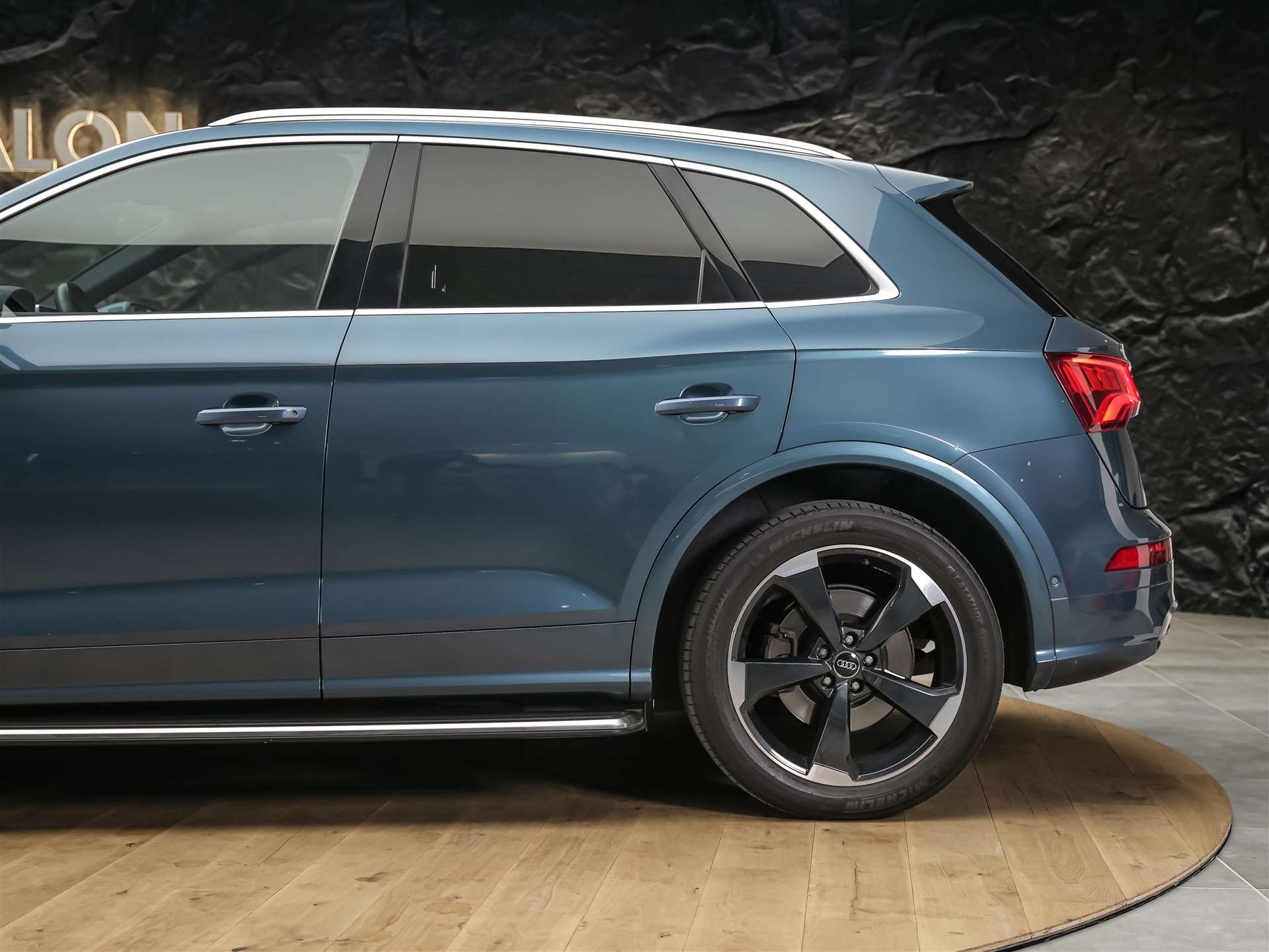 AUDI Q5 2.0 TFSI Sport quattro S-Tronic *S-Line* Panoramadach*-image-21