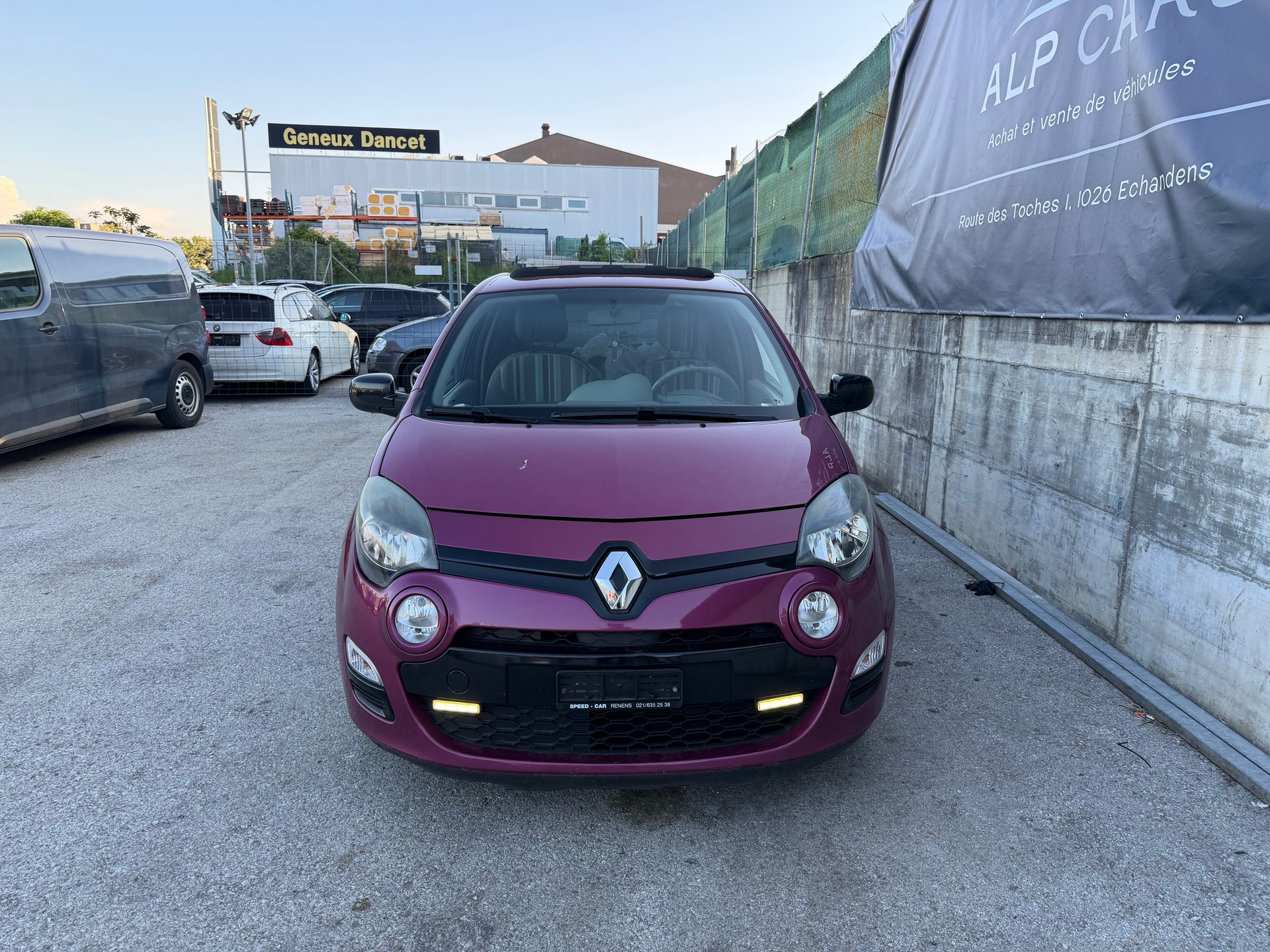 RENAULT Twingo 1.2 16V Dynamique-image-2